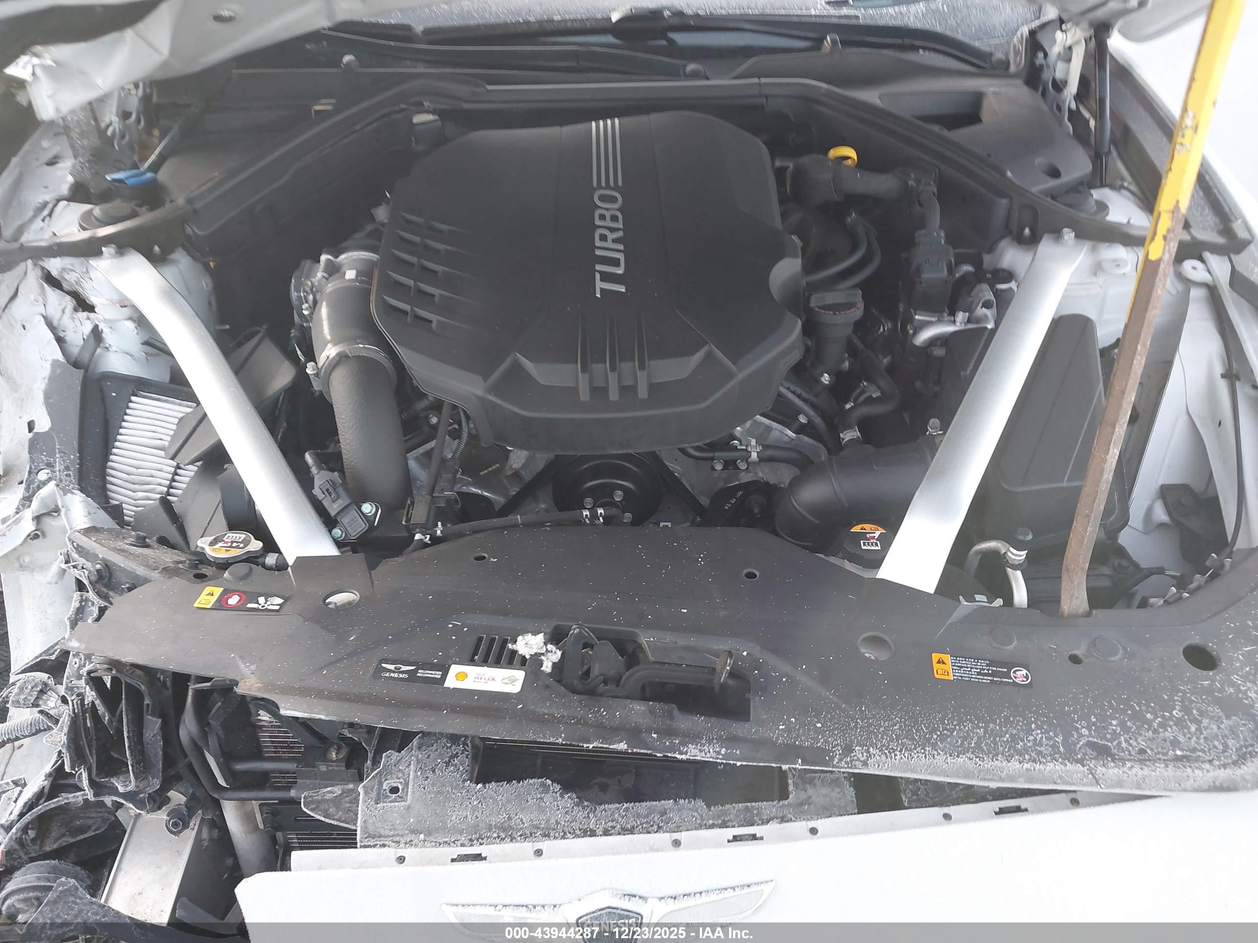 GENESIS G70 image 10