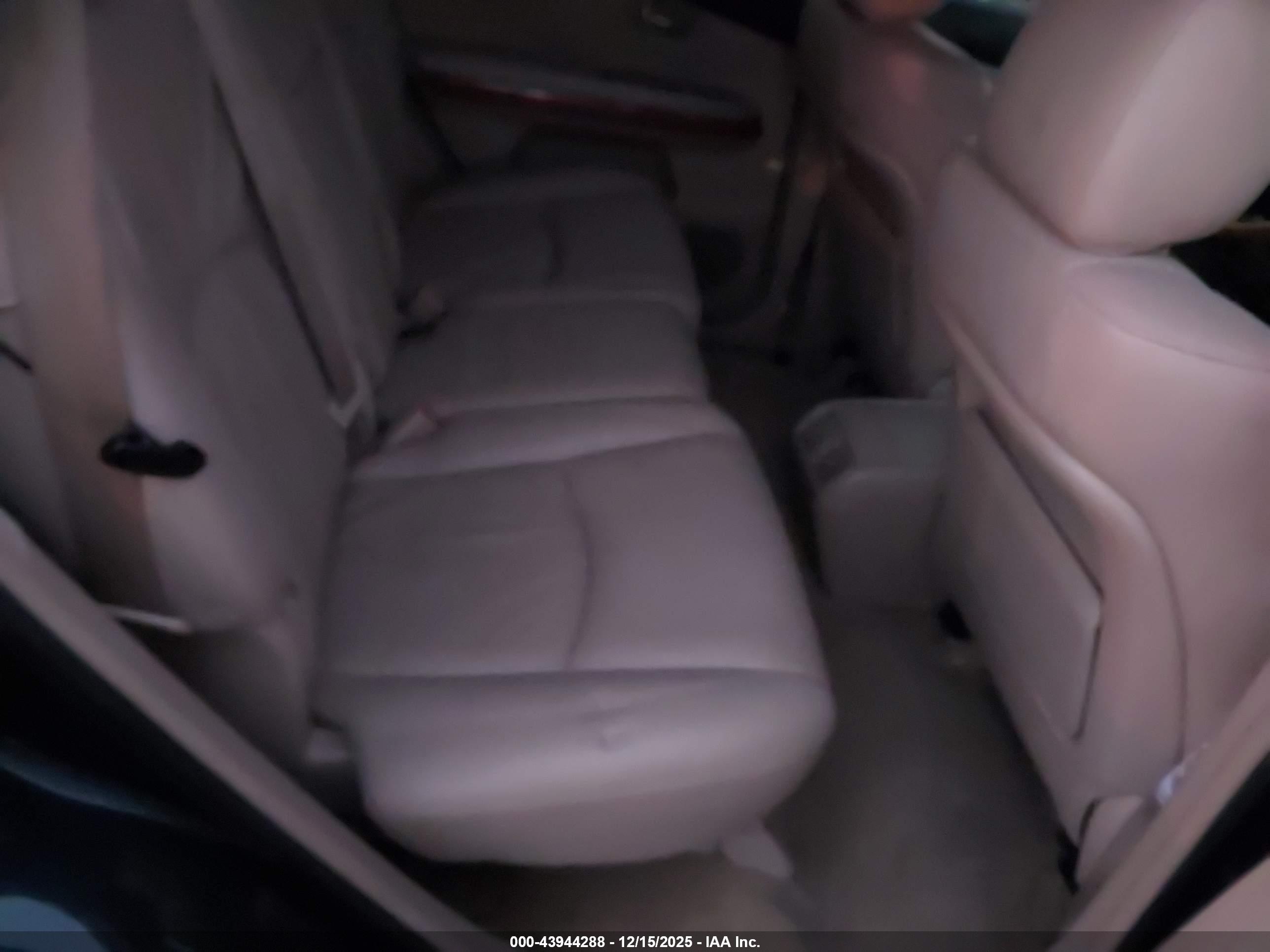 LEXUS RX image 8