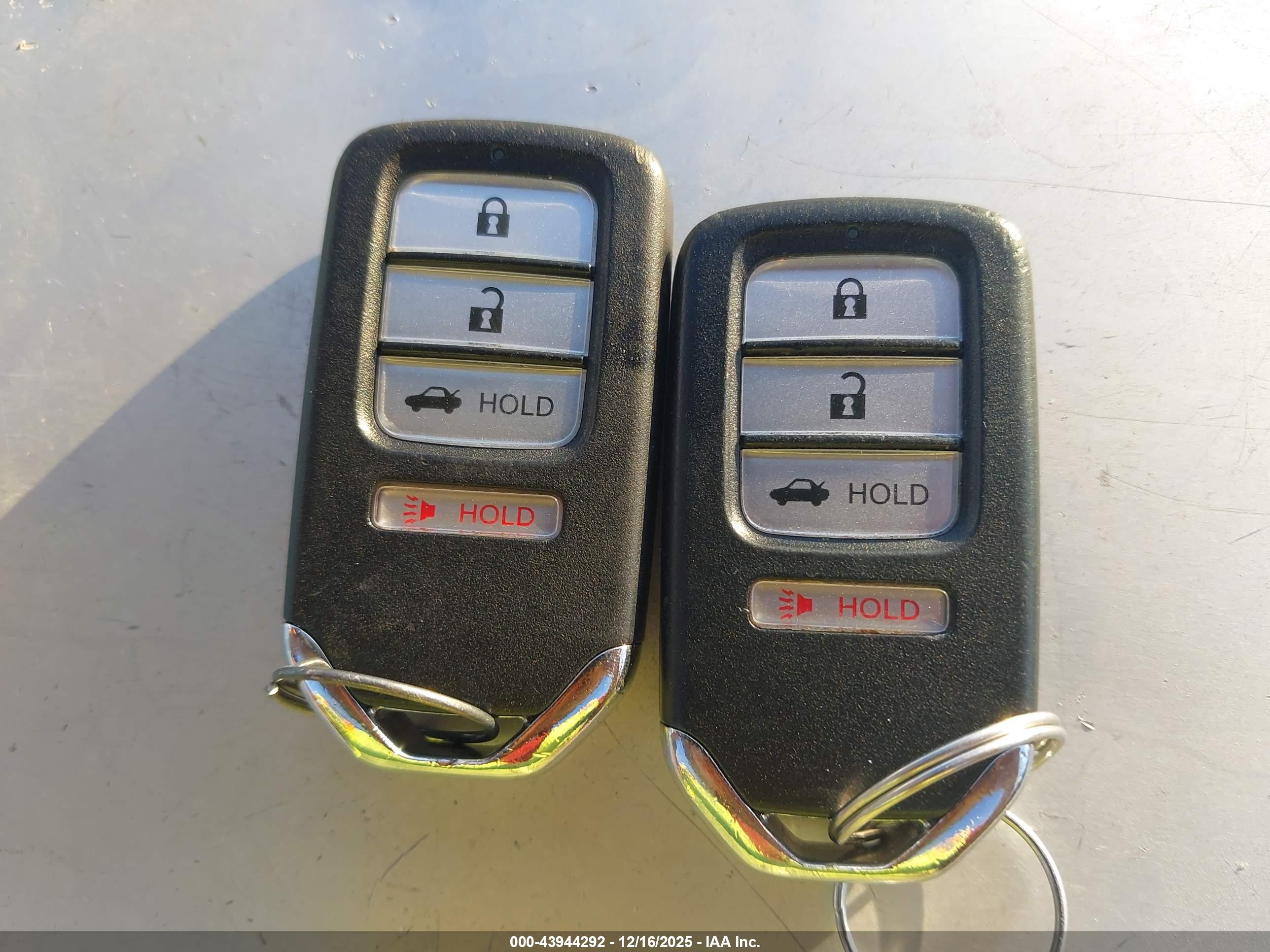 HONDA ACCORD image 11