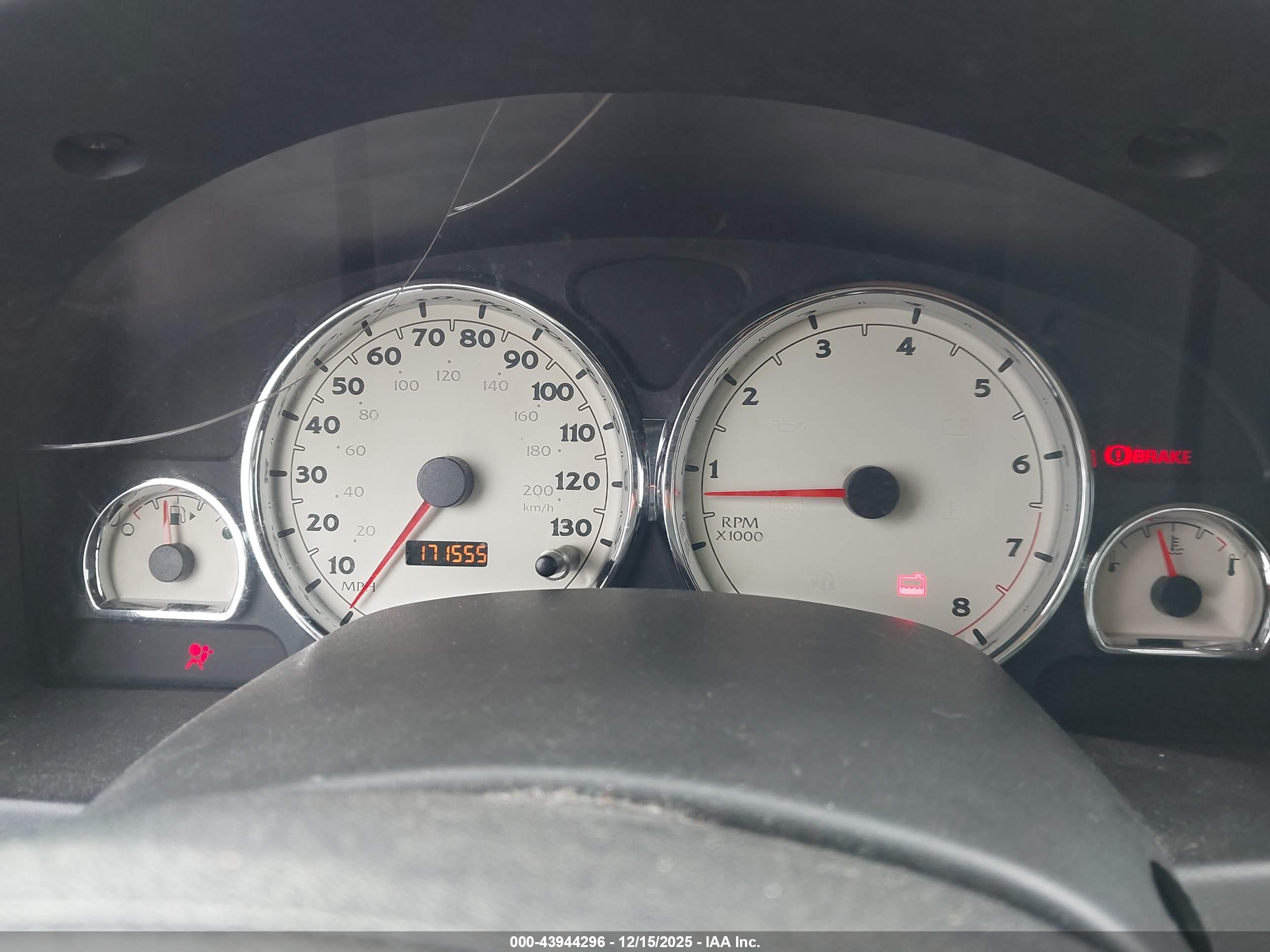 SATURN VUE image 7
