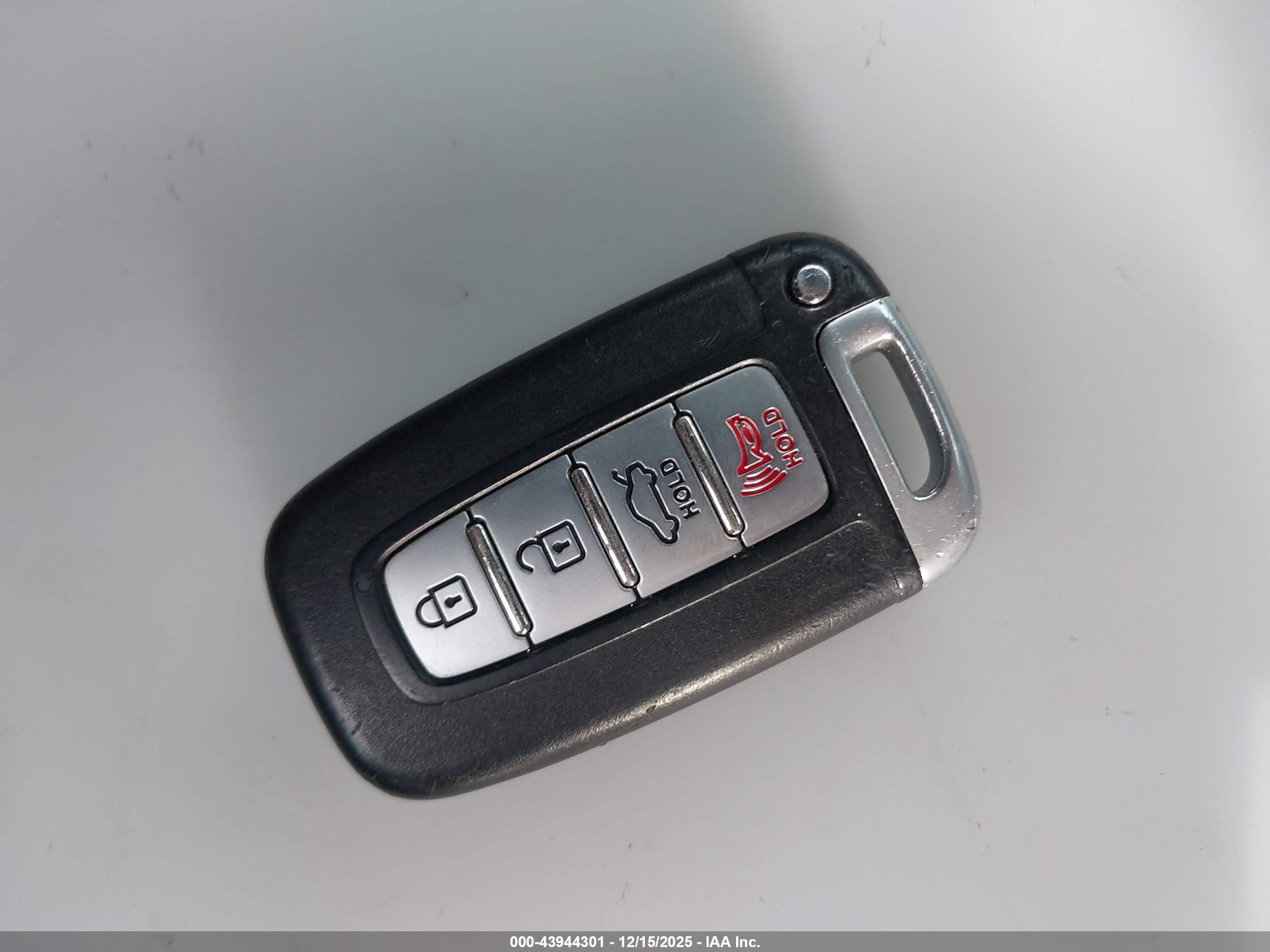 HYUNDAI SONATA image 11