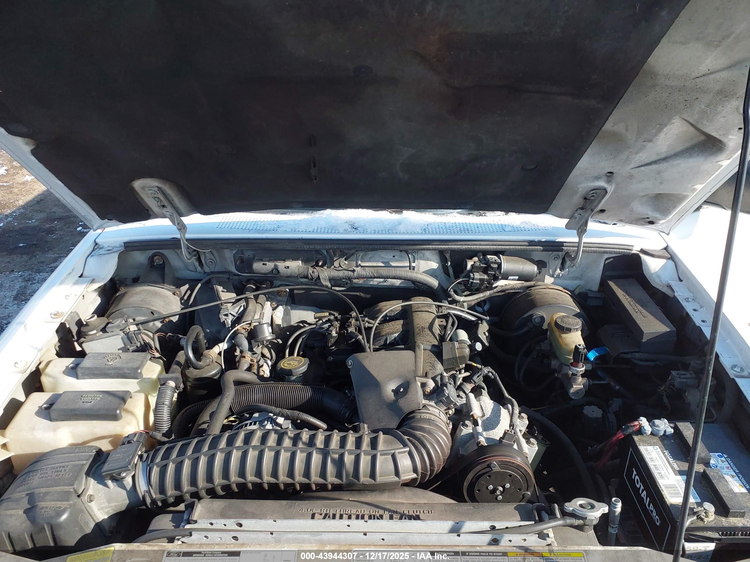 FORD RANGER image 10