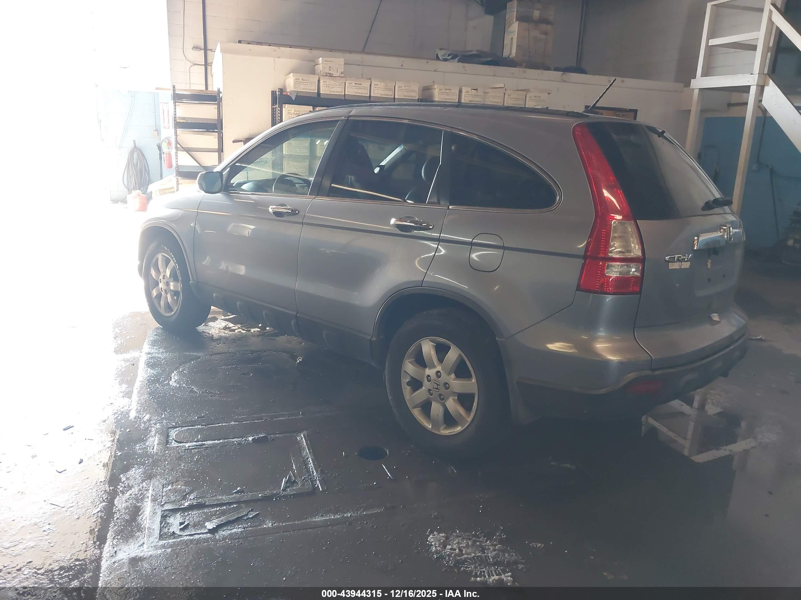 HONDA CR-V image 3