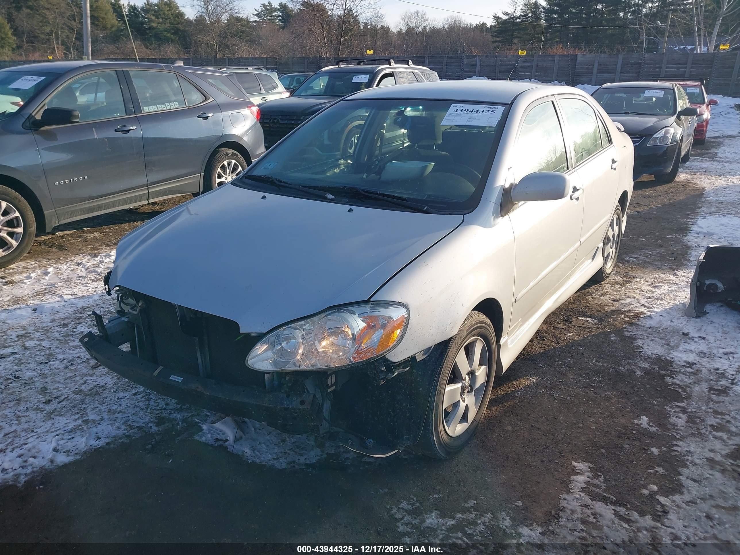 TOYOTA COROLLA image 2