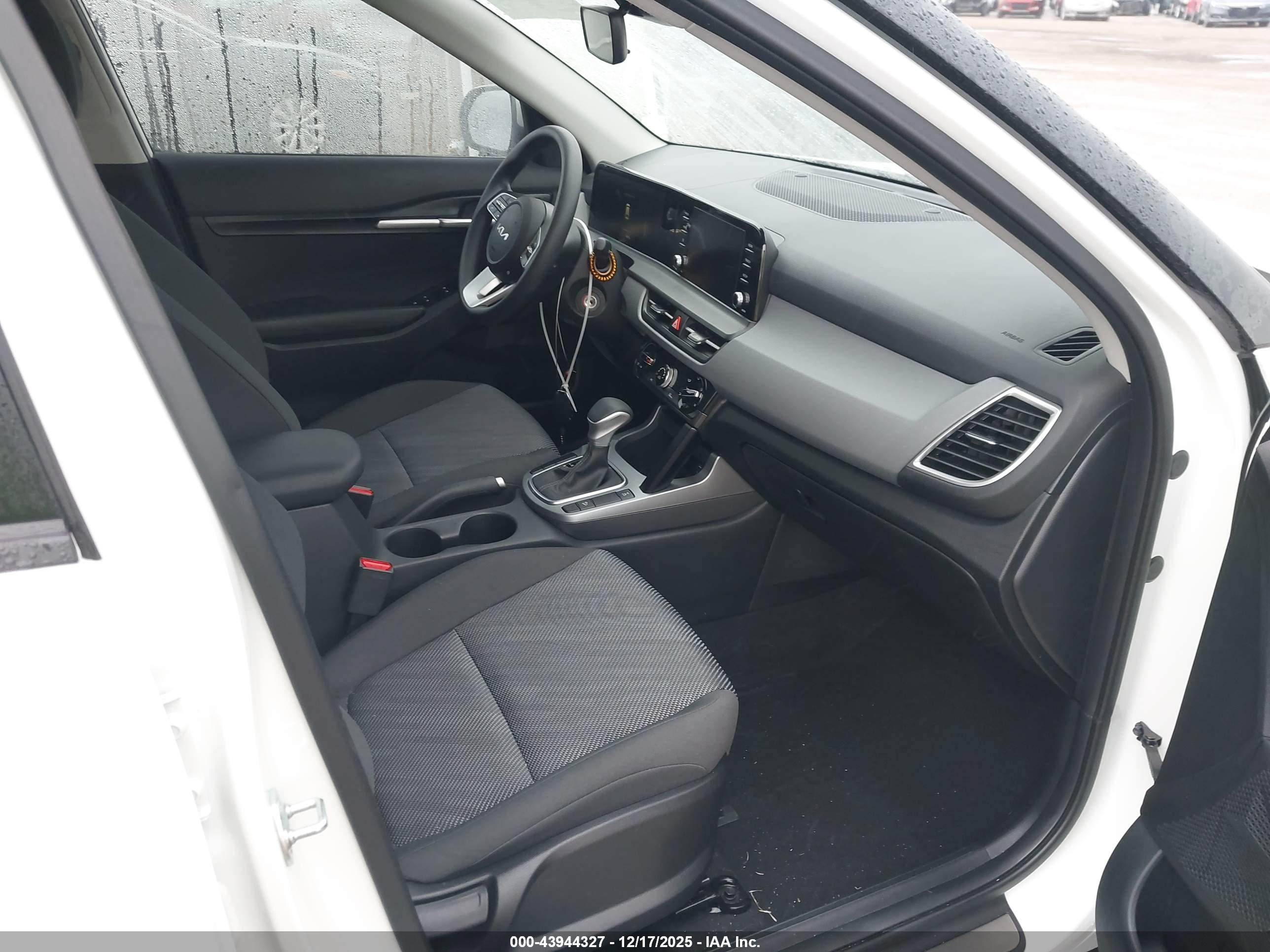 KIA SELTOS image 5