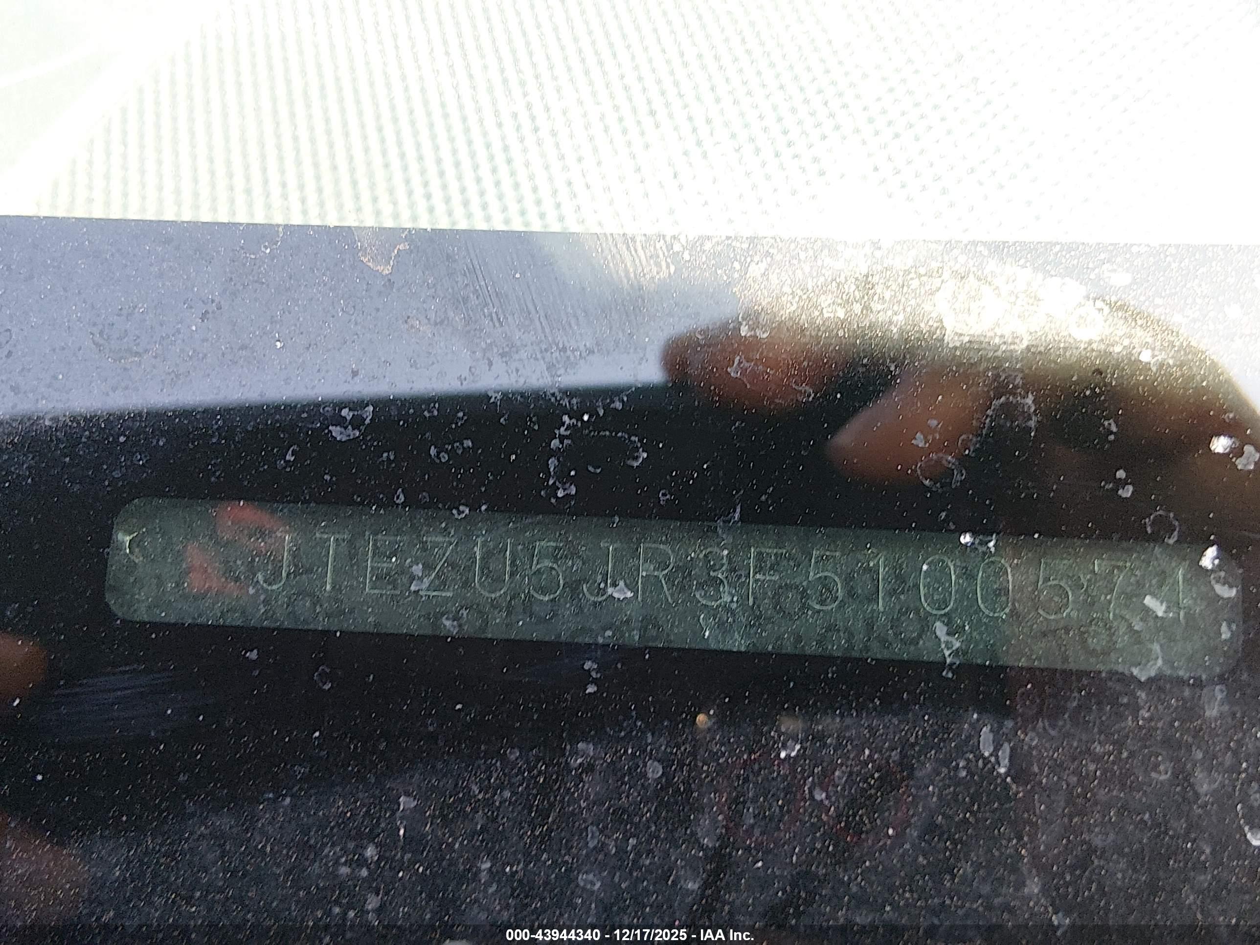 TOYOTA 4RUNNER image 9