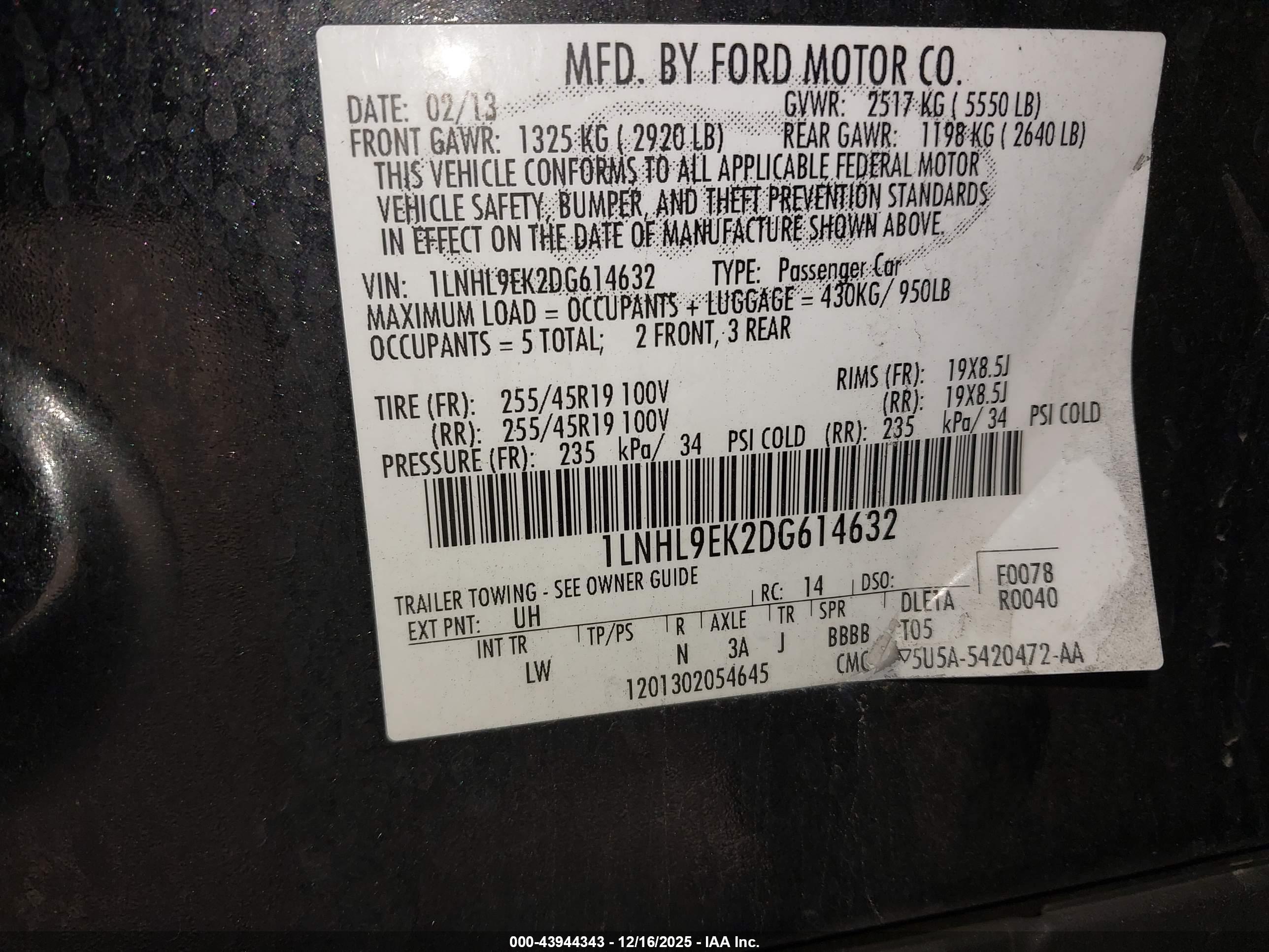 LINCOLN MKS image 9