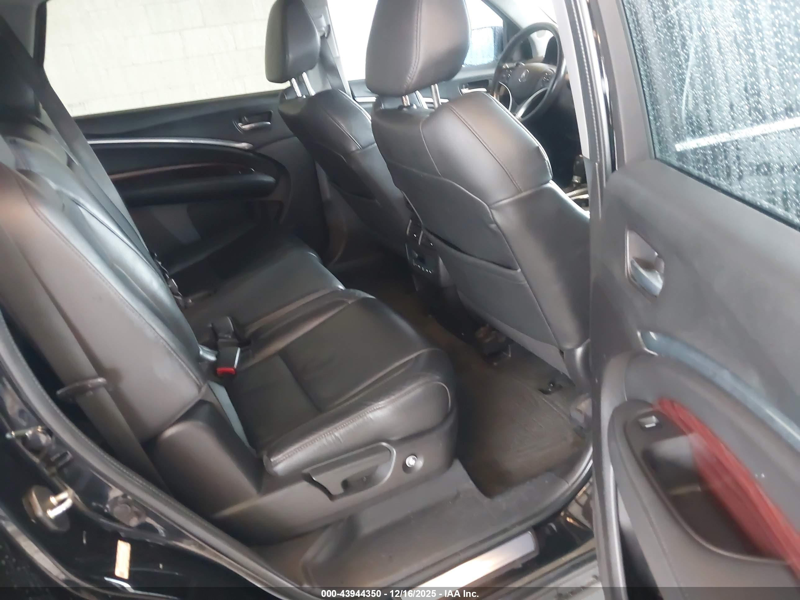 ACURA MDX image 8