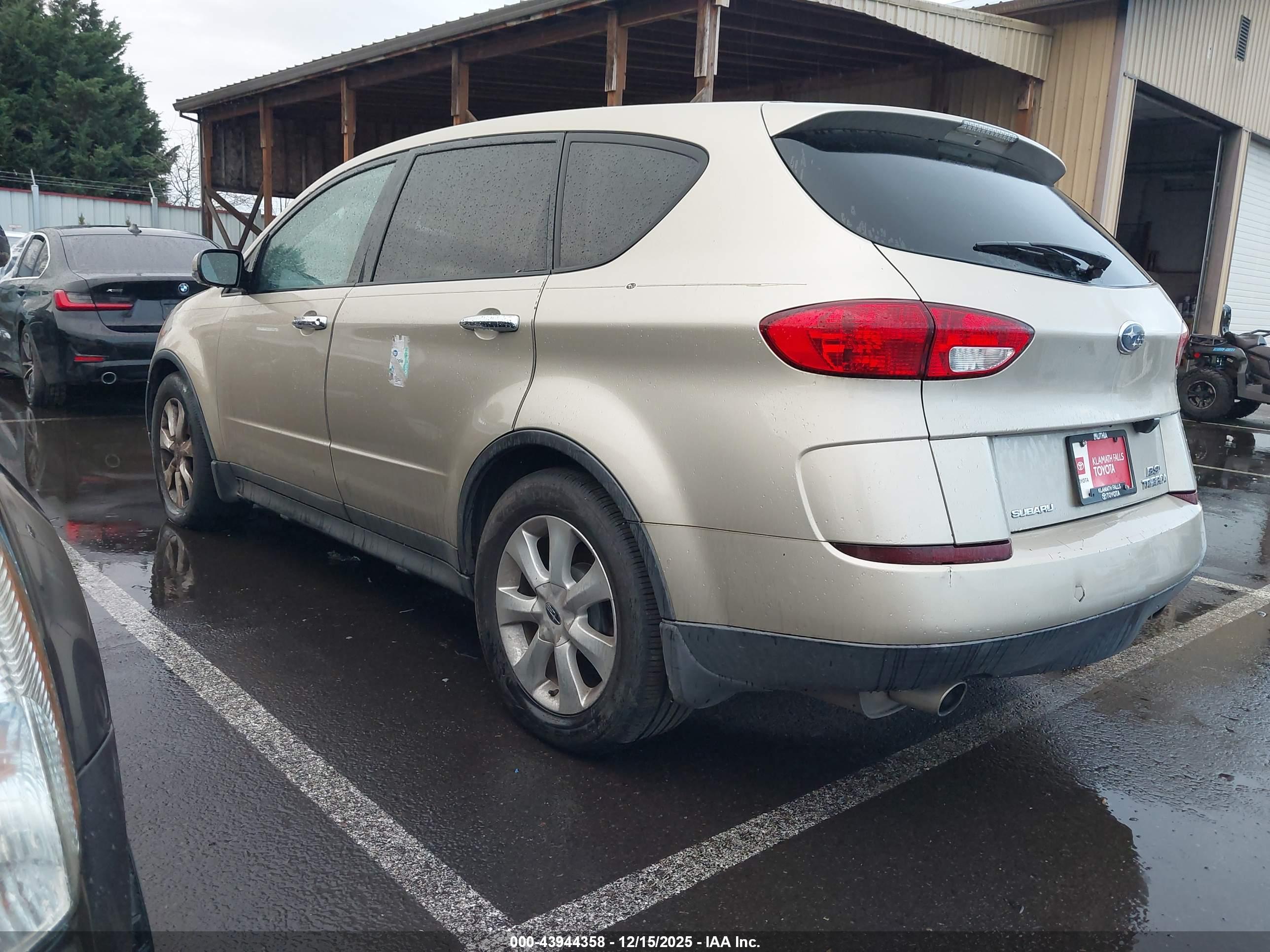 SUBARU B9 image 3
