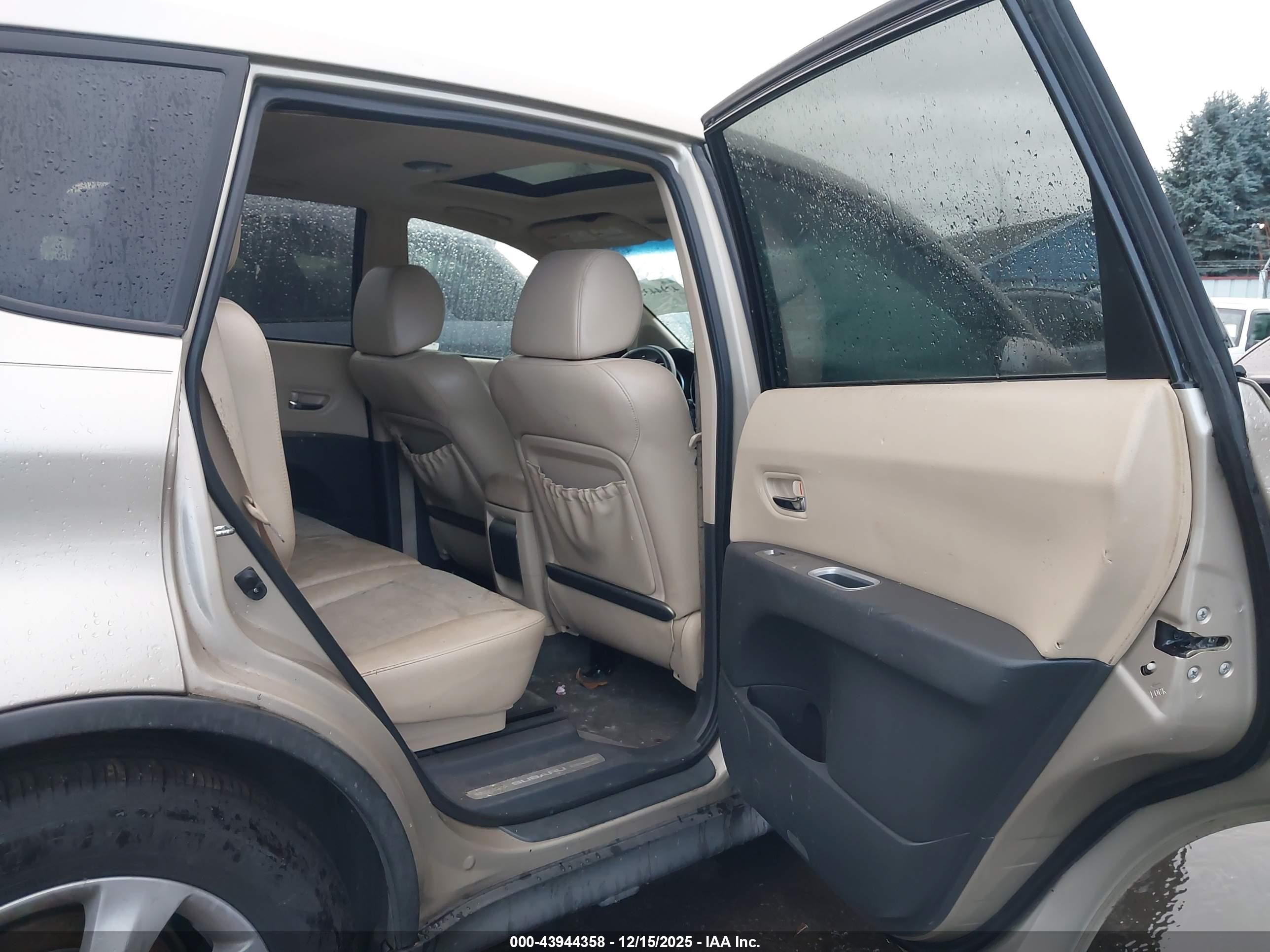 SUBARU B9 image 8
