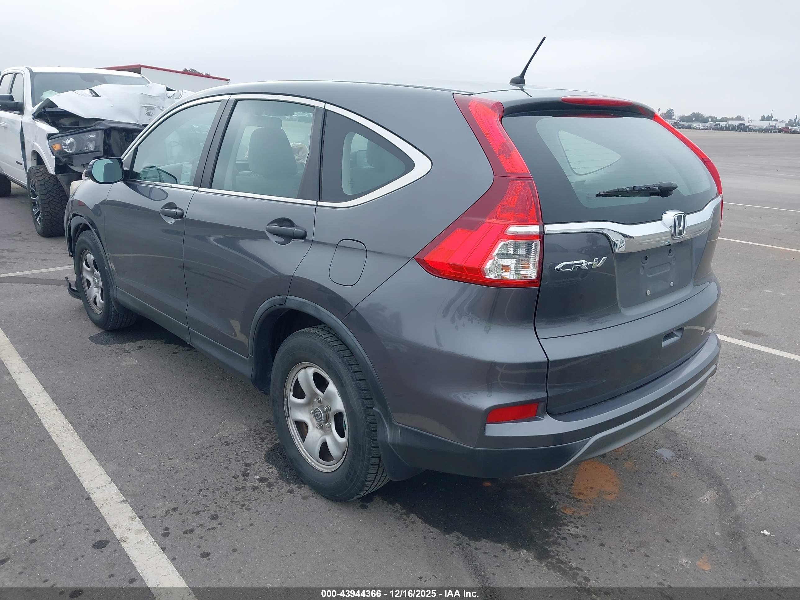 HONDA CR-V image 3