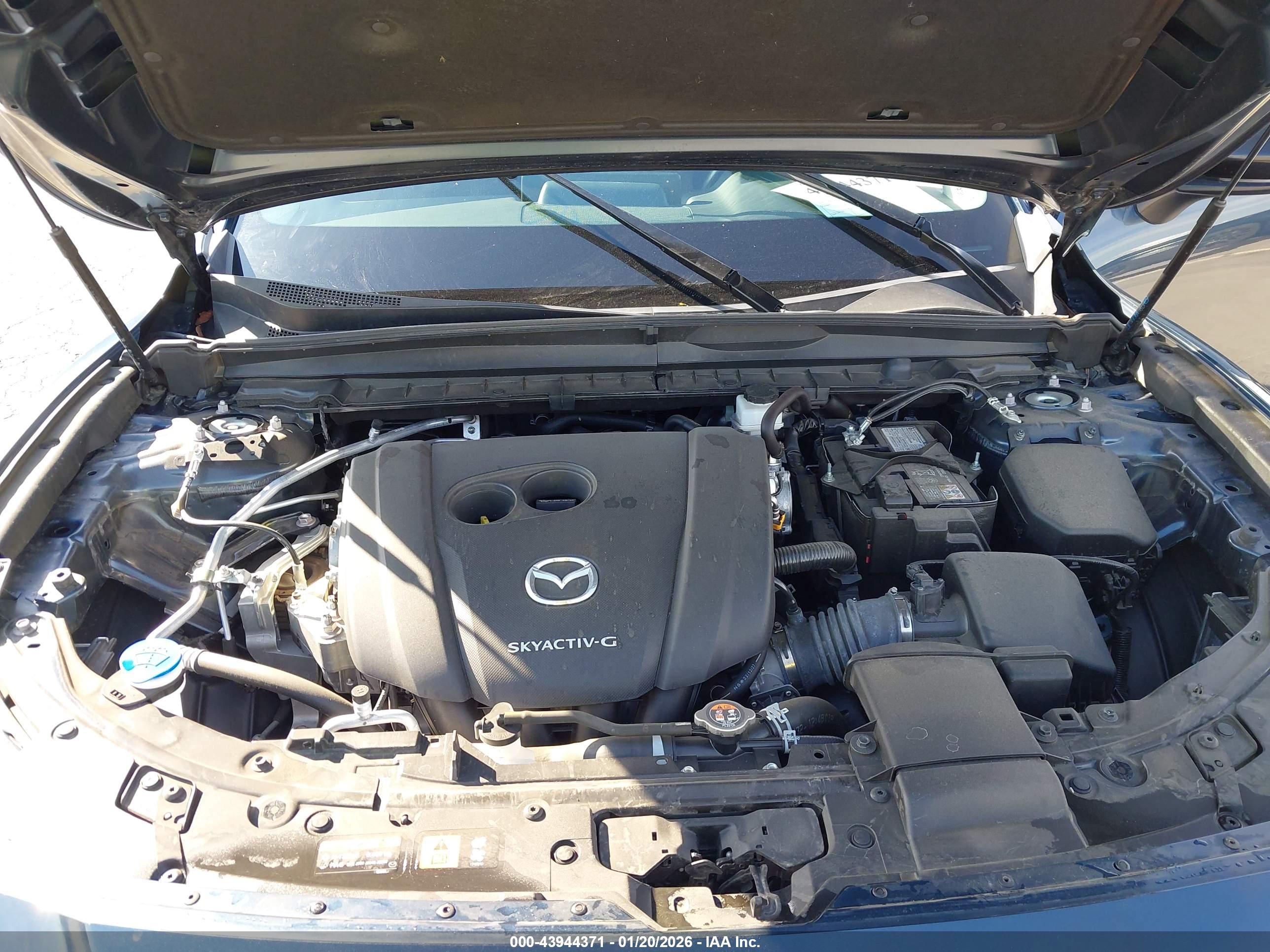 MAZDA CX-50 image 10