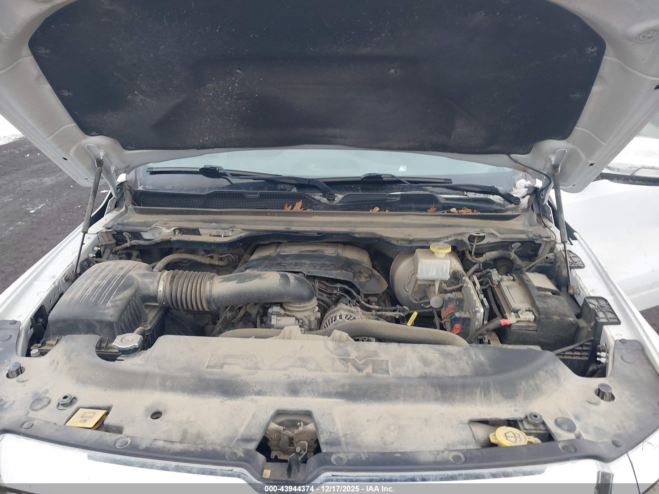 RAM 1500 image 10