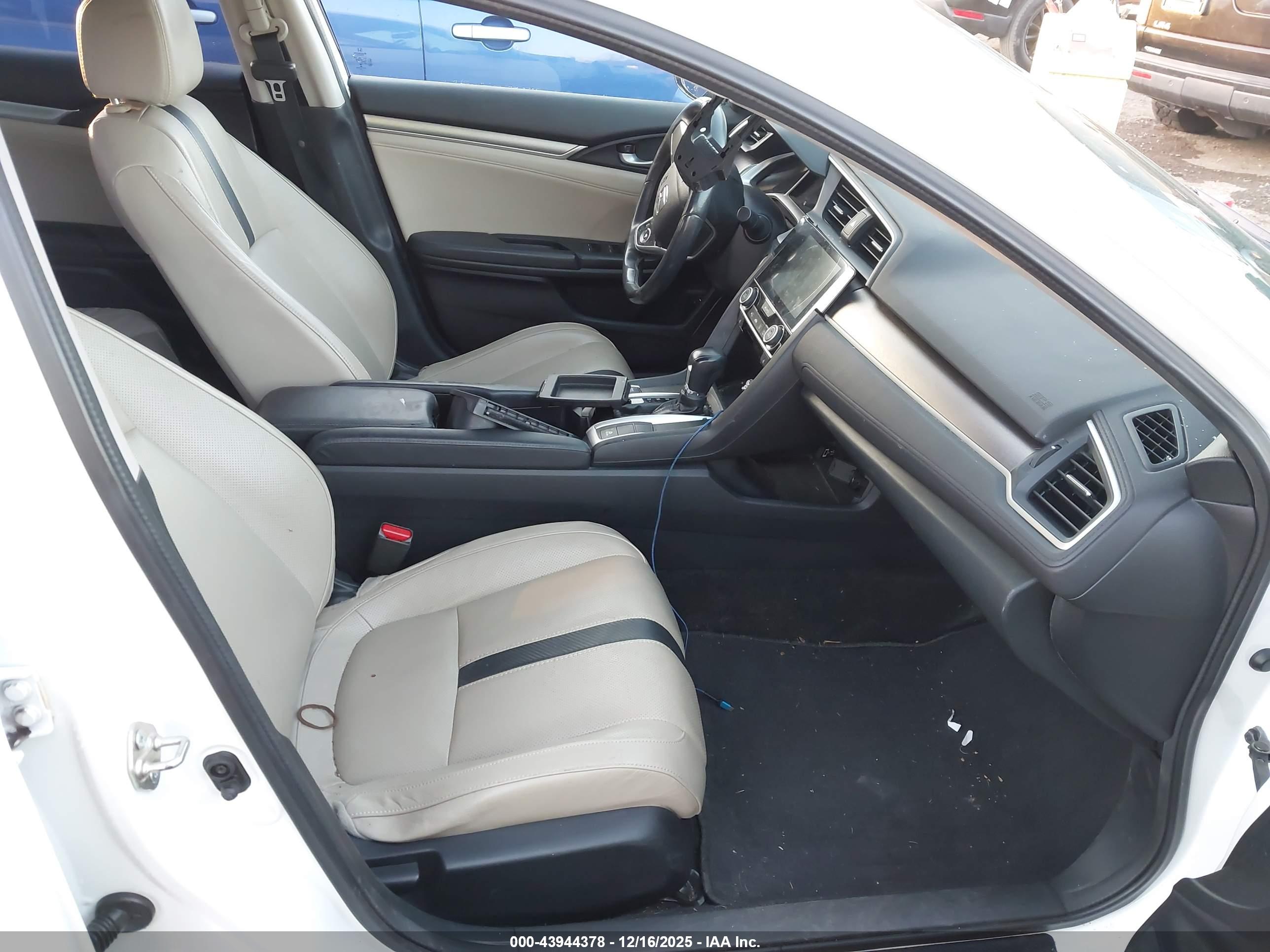 HONDA CIVIC image 5