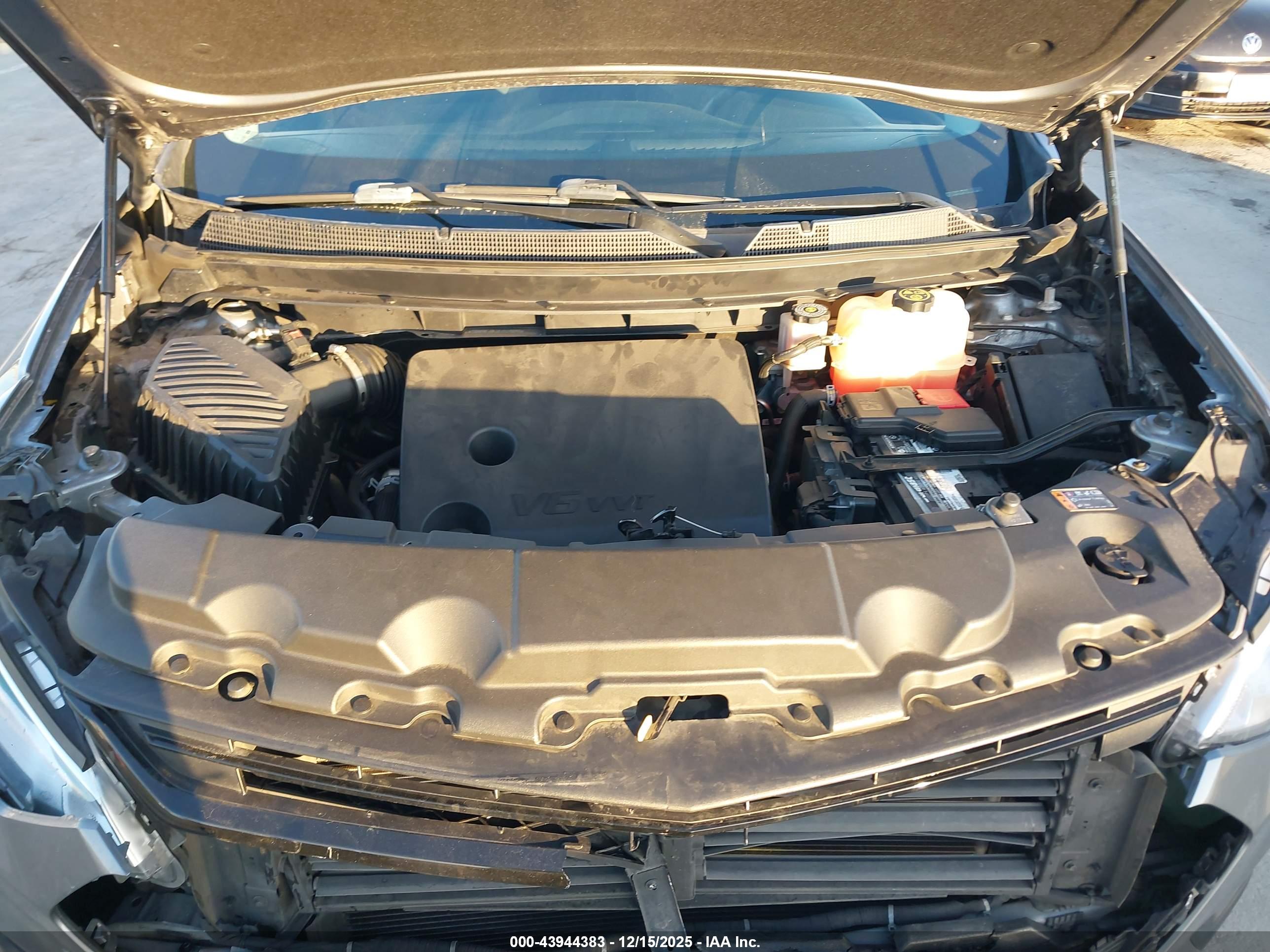 CHEVROLET TRAVERSE image 10