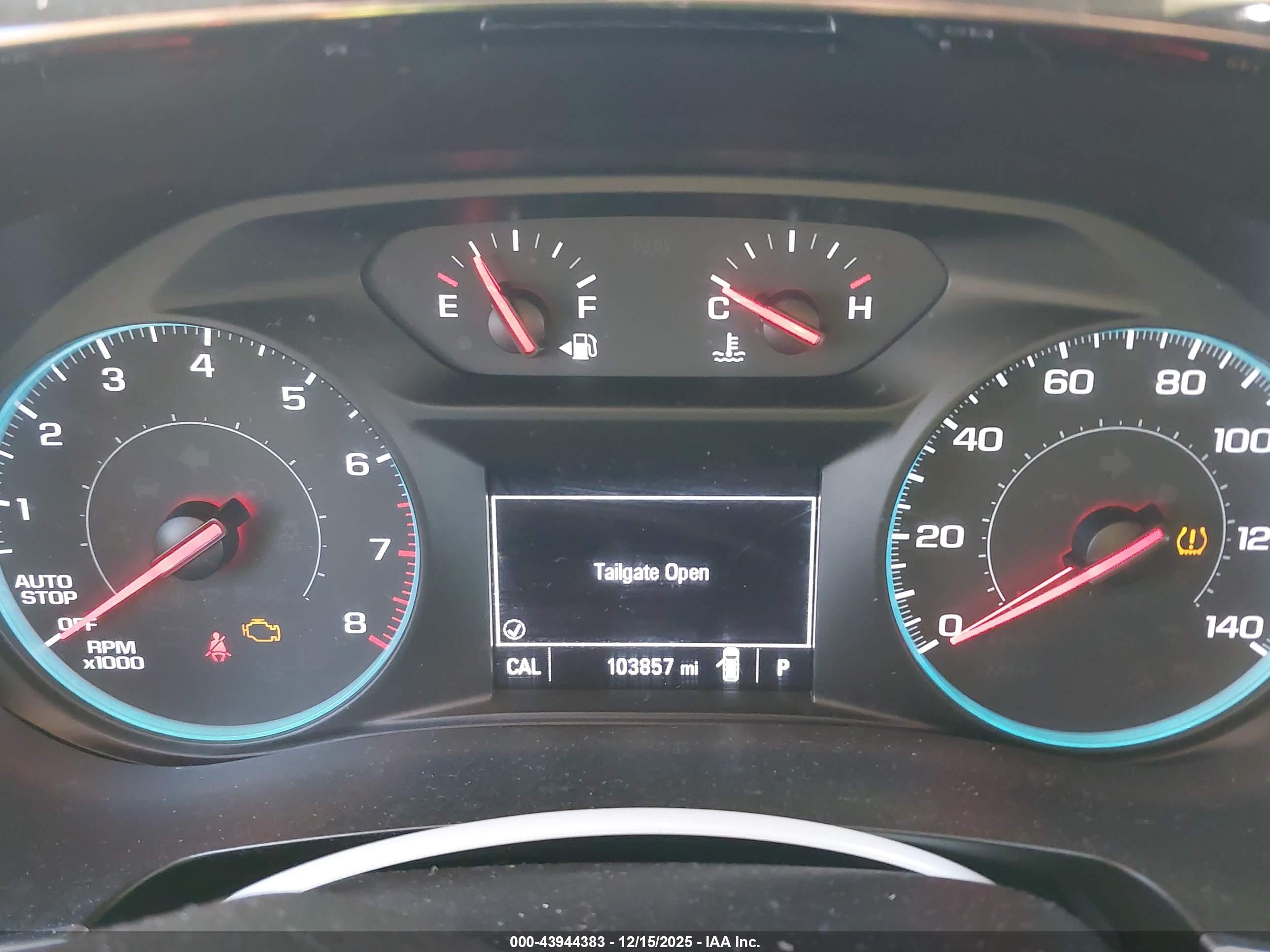 CHEVROLET TRAVERSE image 7