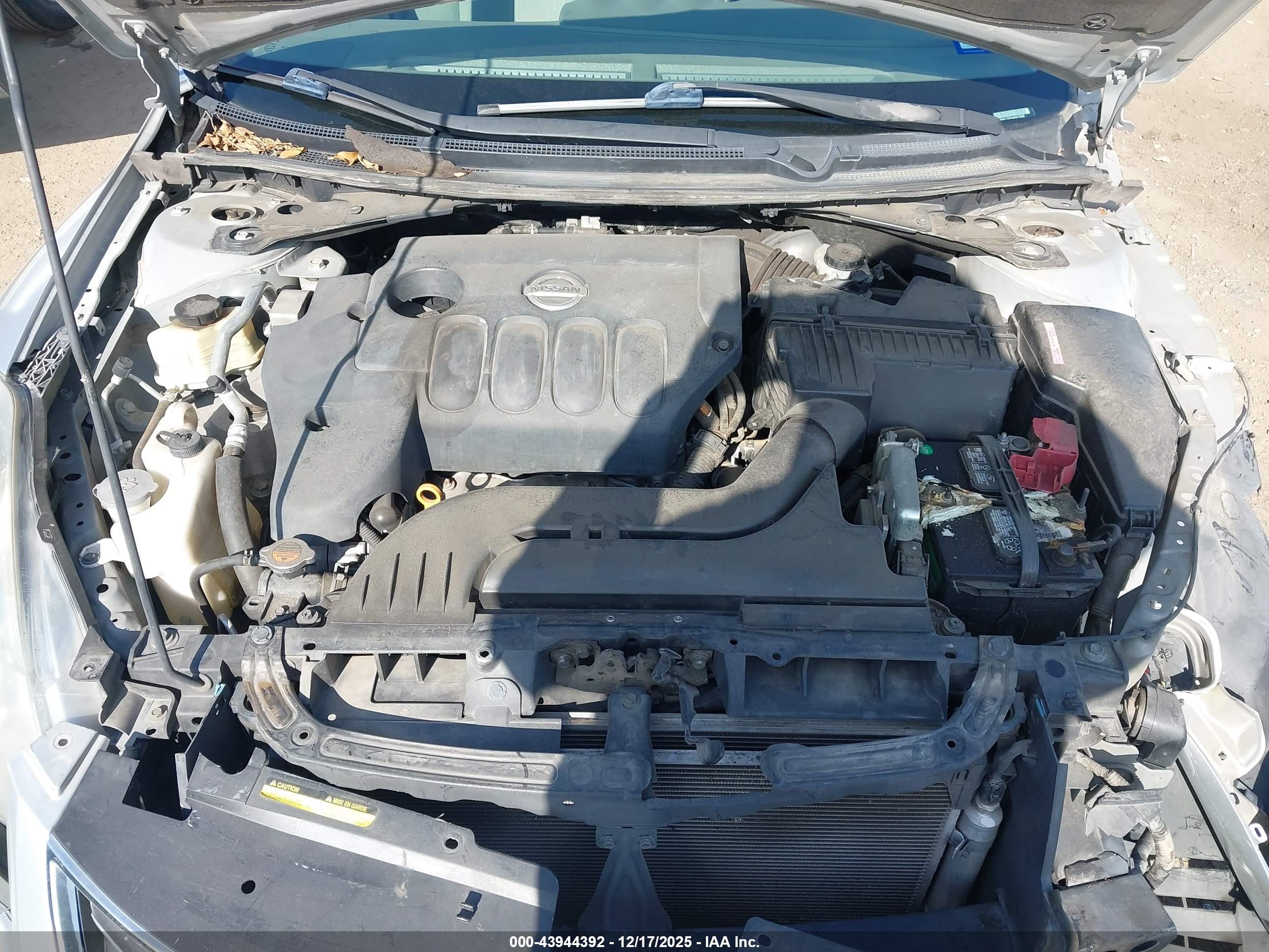 NISSAN ALTIMA image 10
