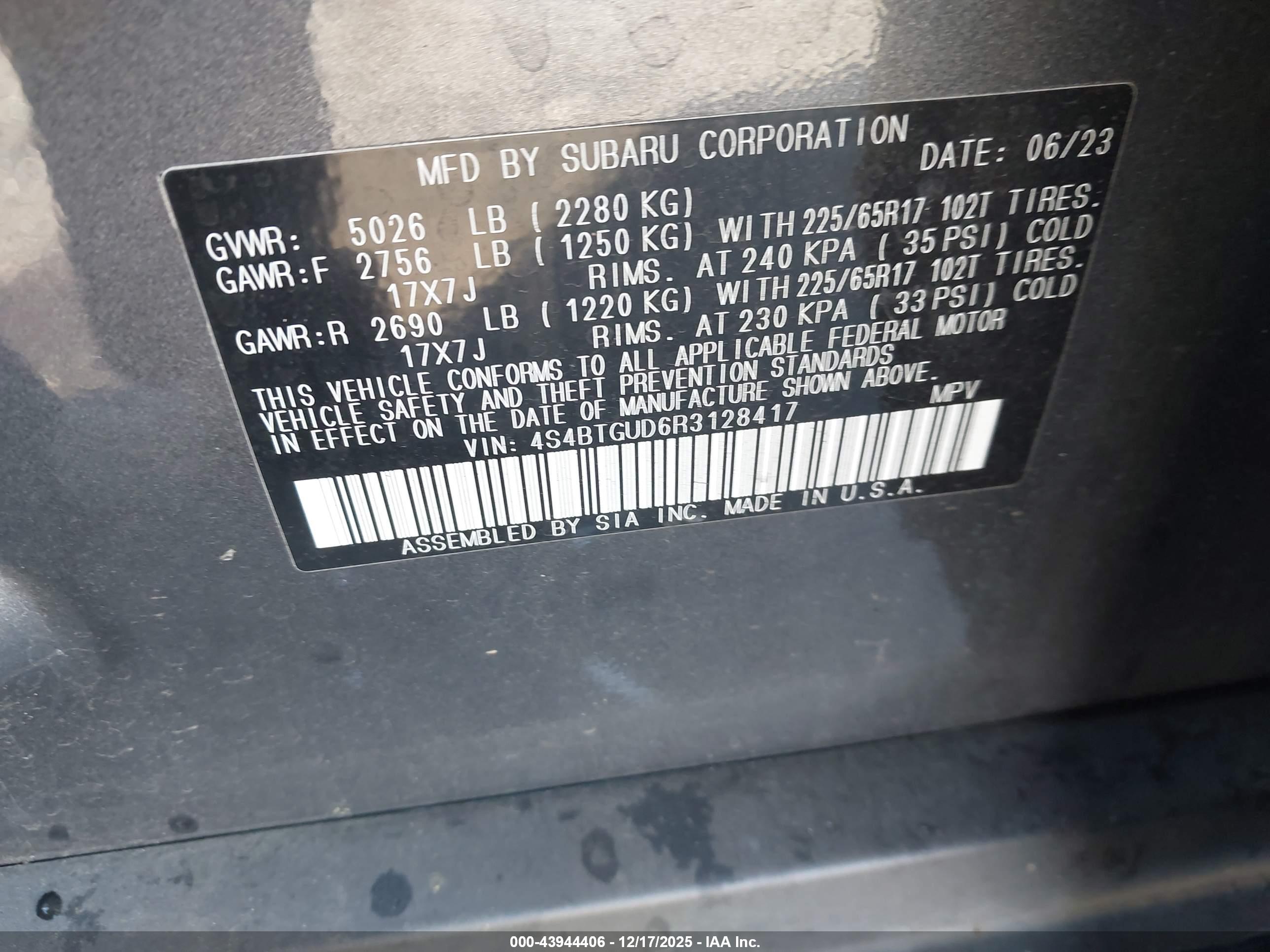 SUBARU OUTBACK image 9