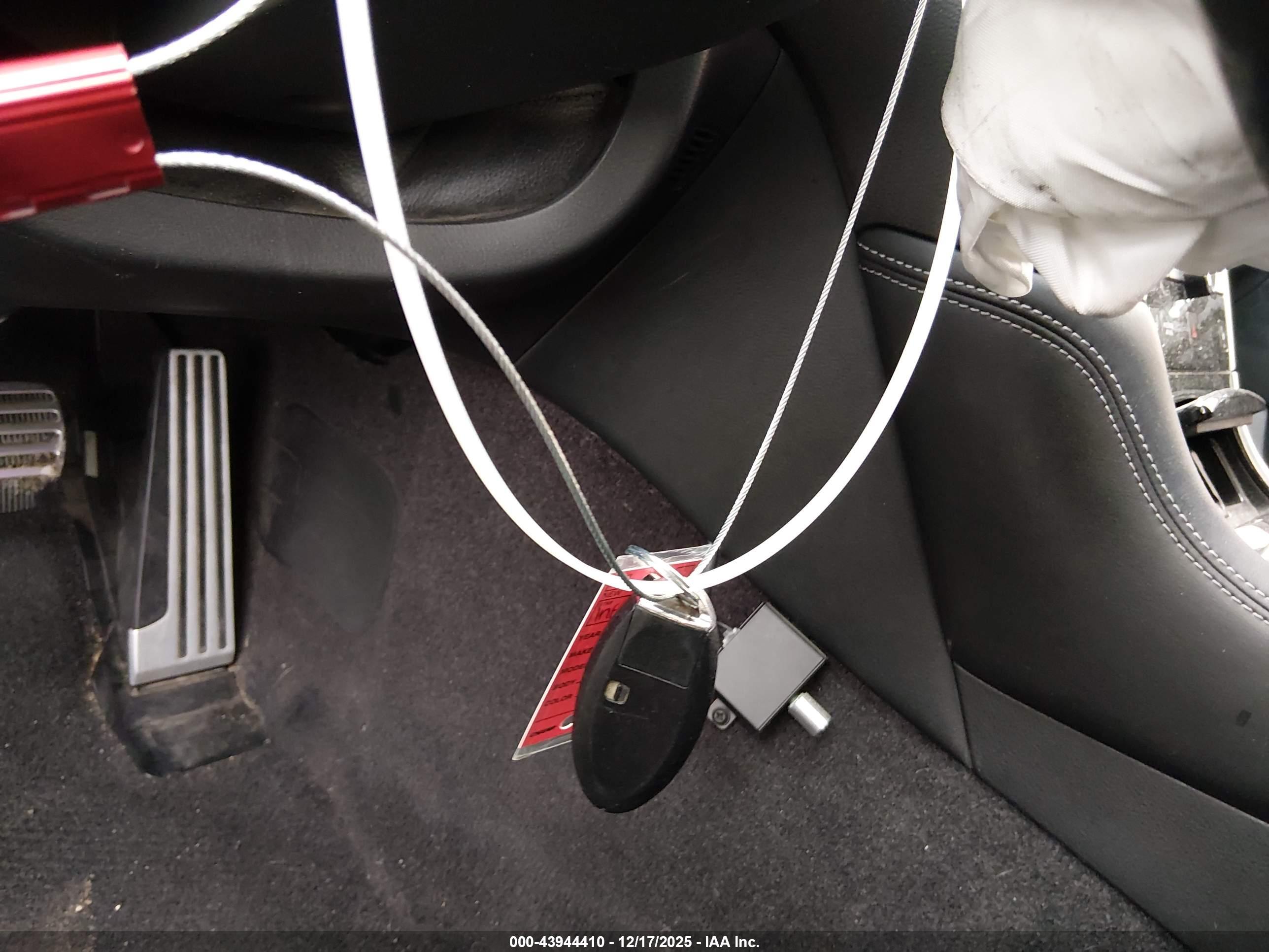 INFINITI Q50 image 11