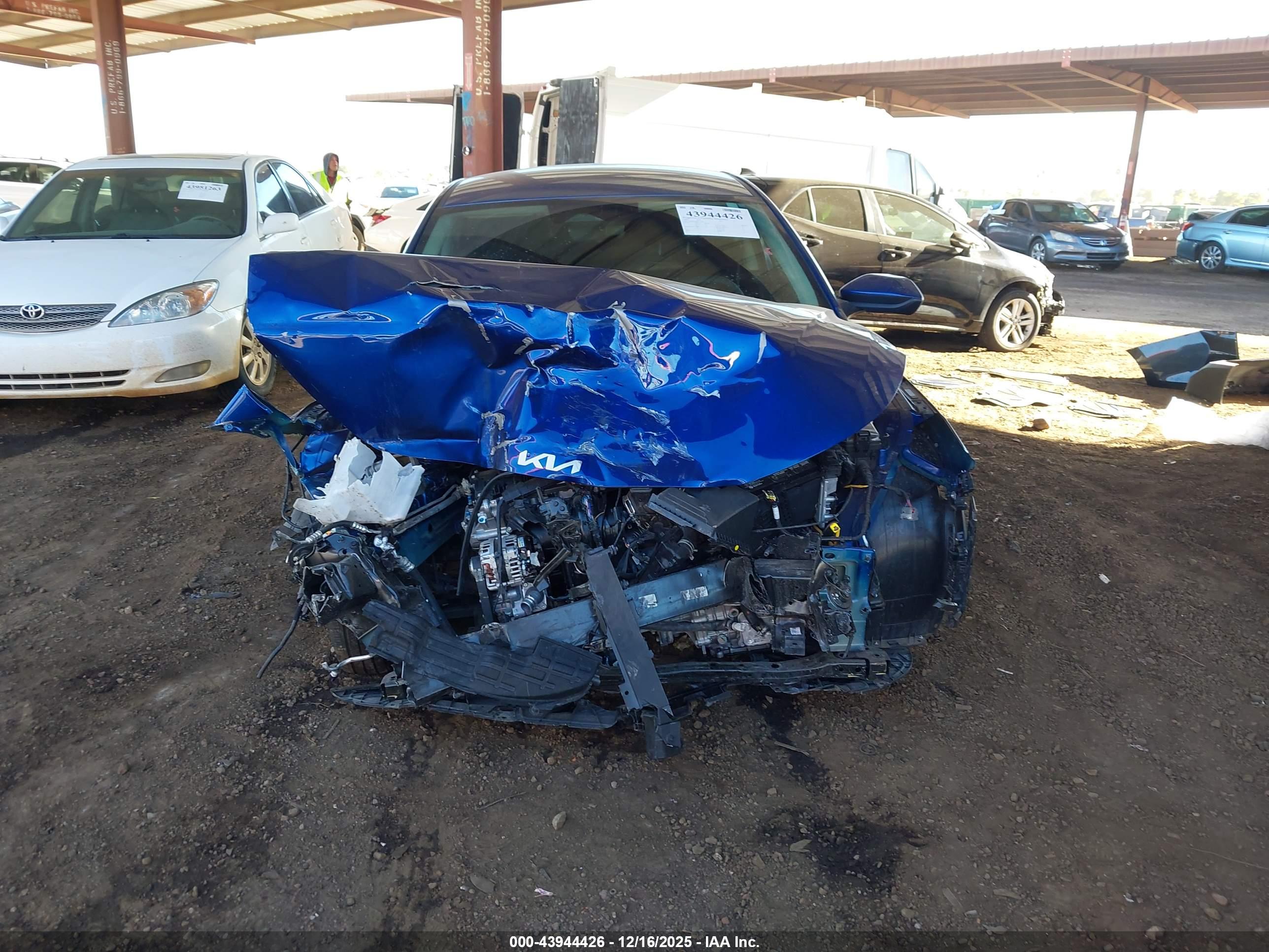 KIA K4 image 6