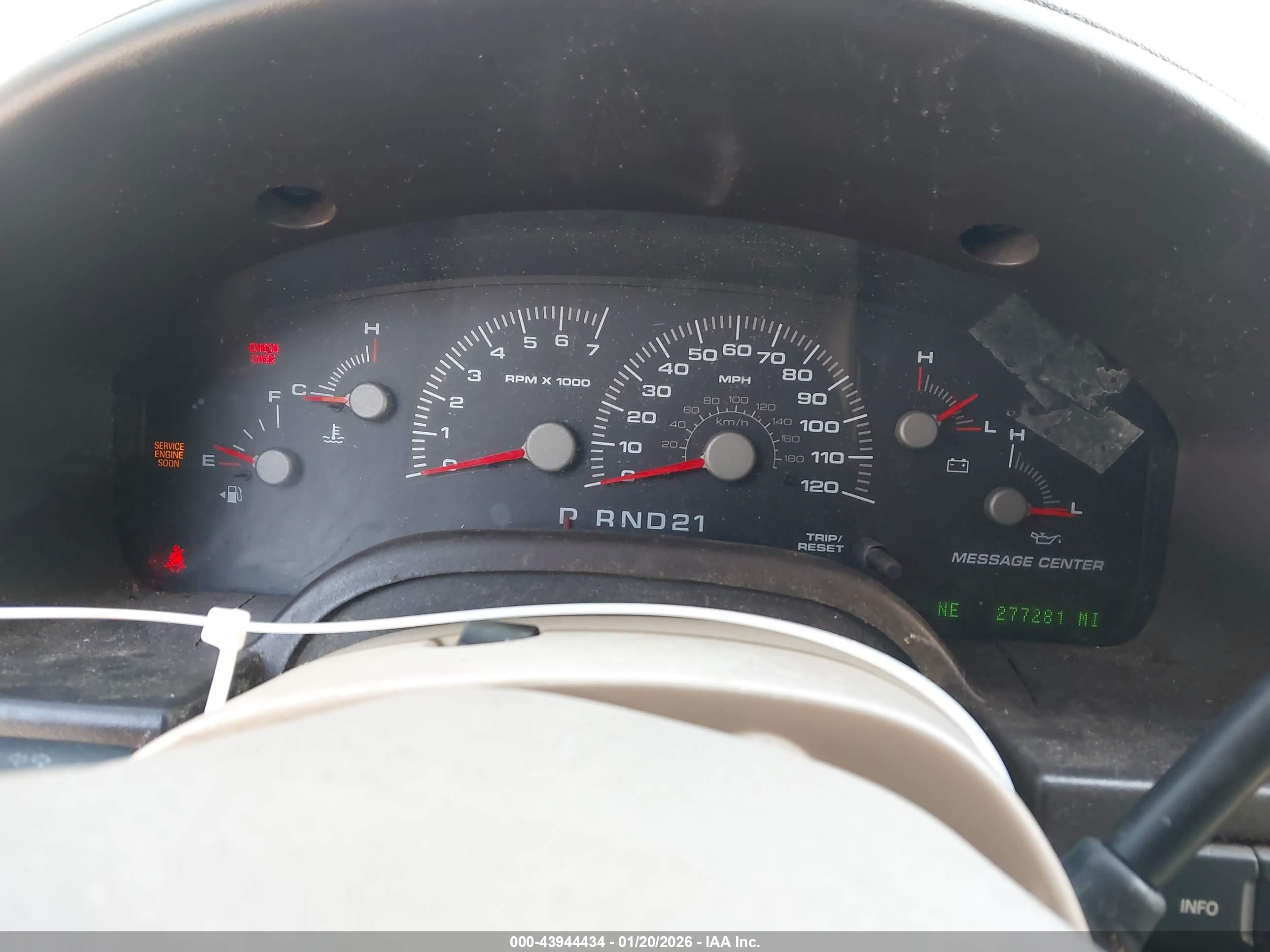 FORD EXPEDITION image 7