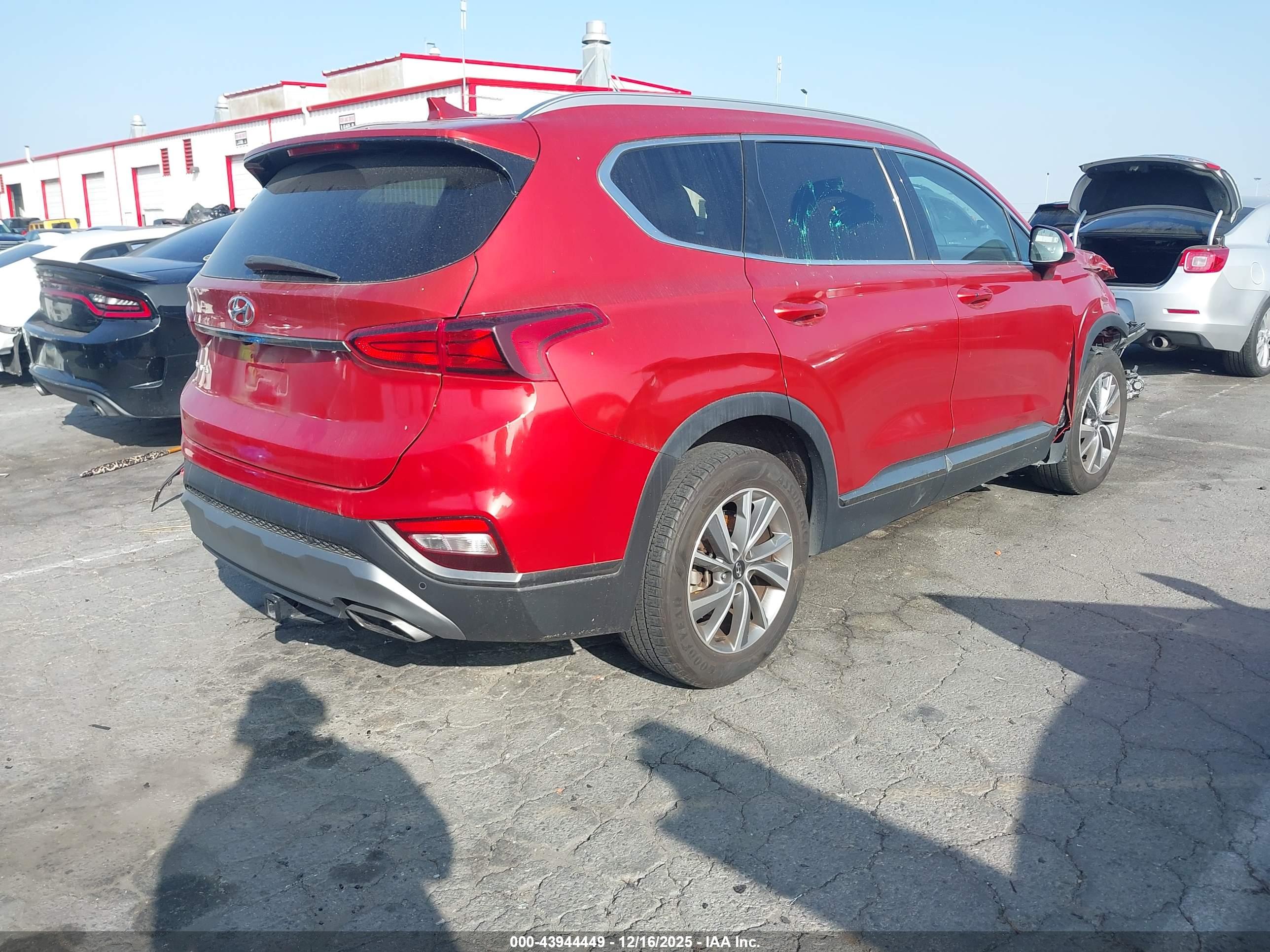 HYUNDAI SANTA image 4