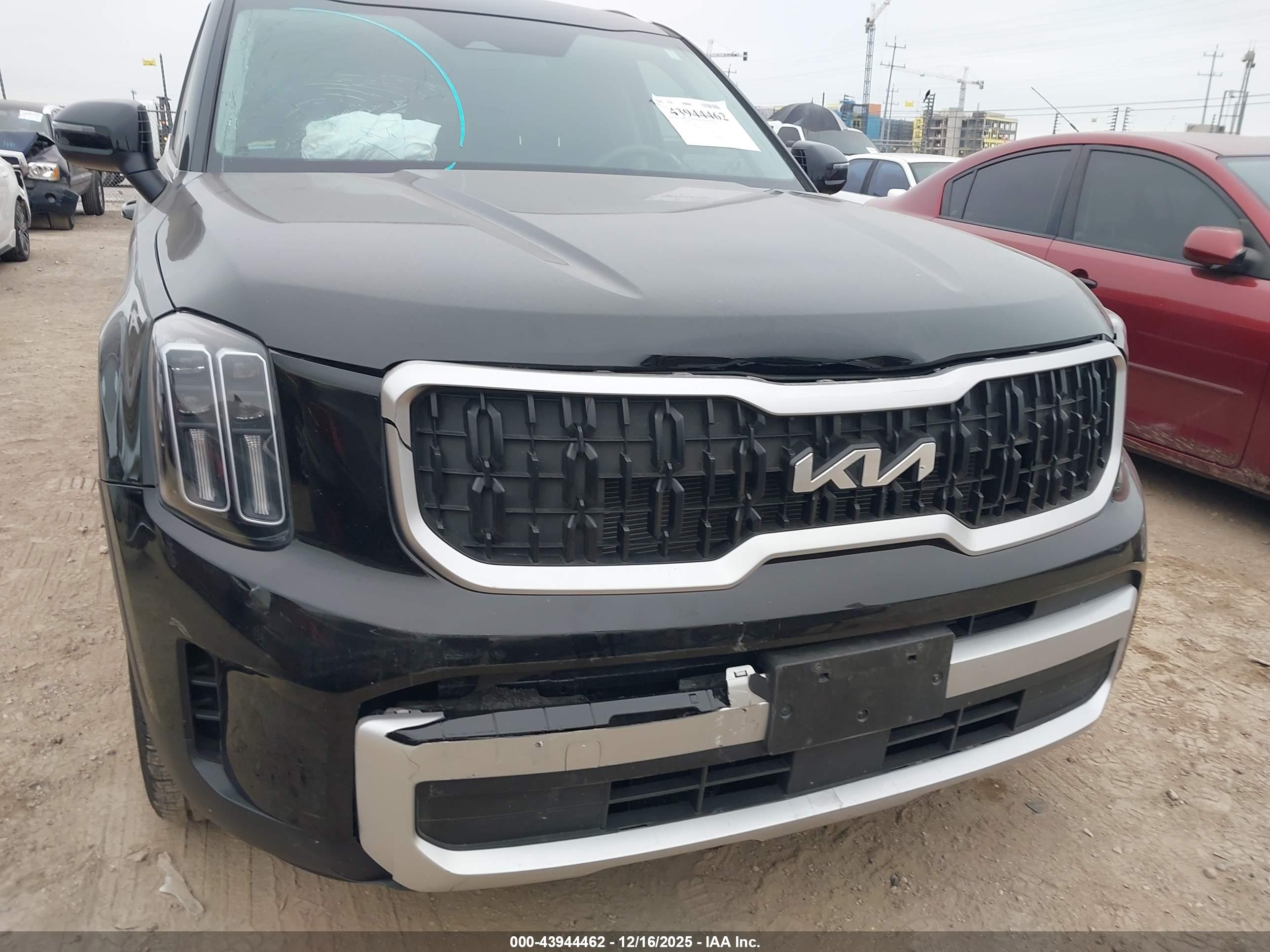 KIA TELLURIDE image 6