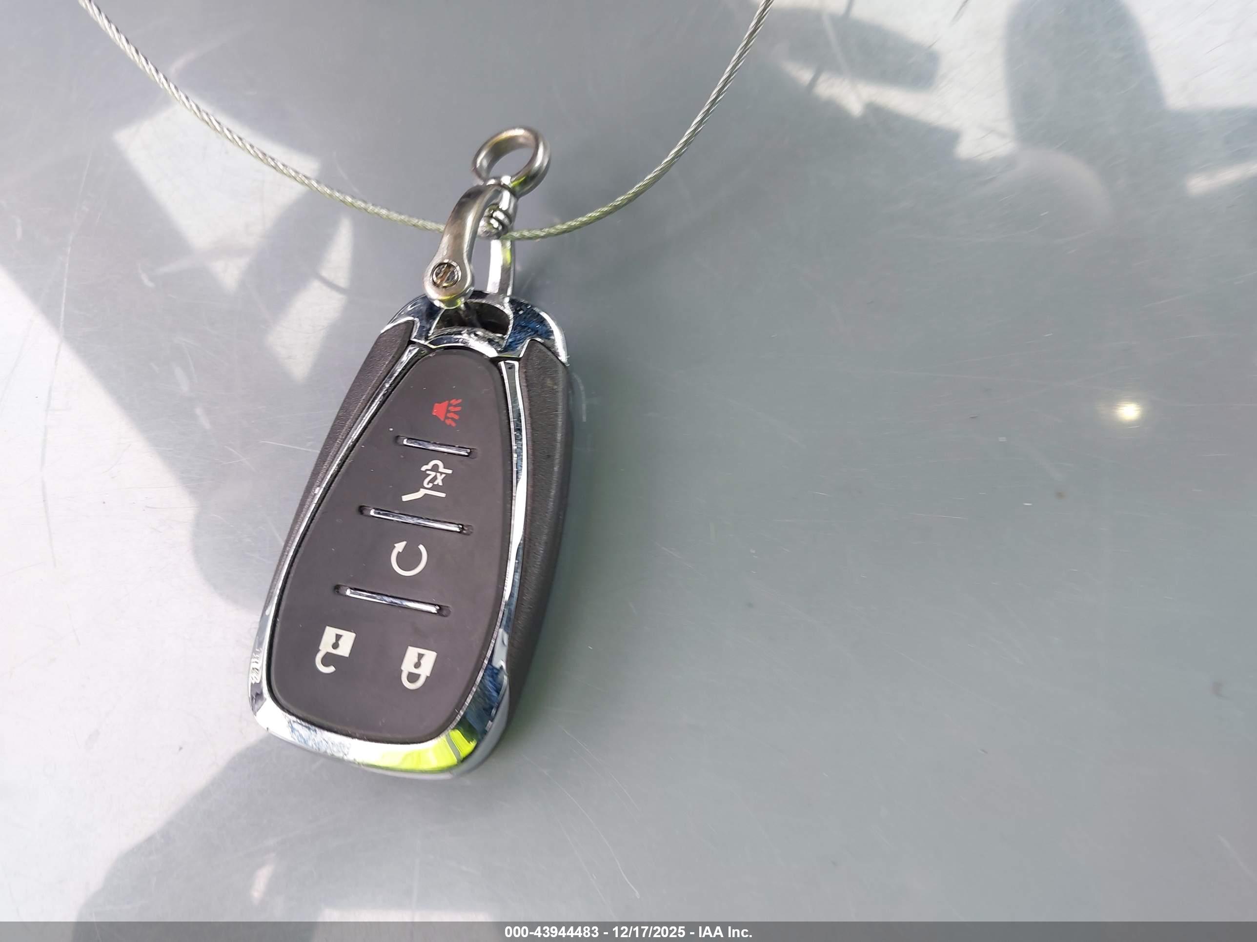 CHEVROLET TRAVERSE image 11