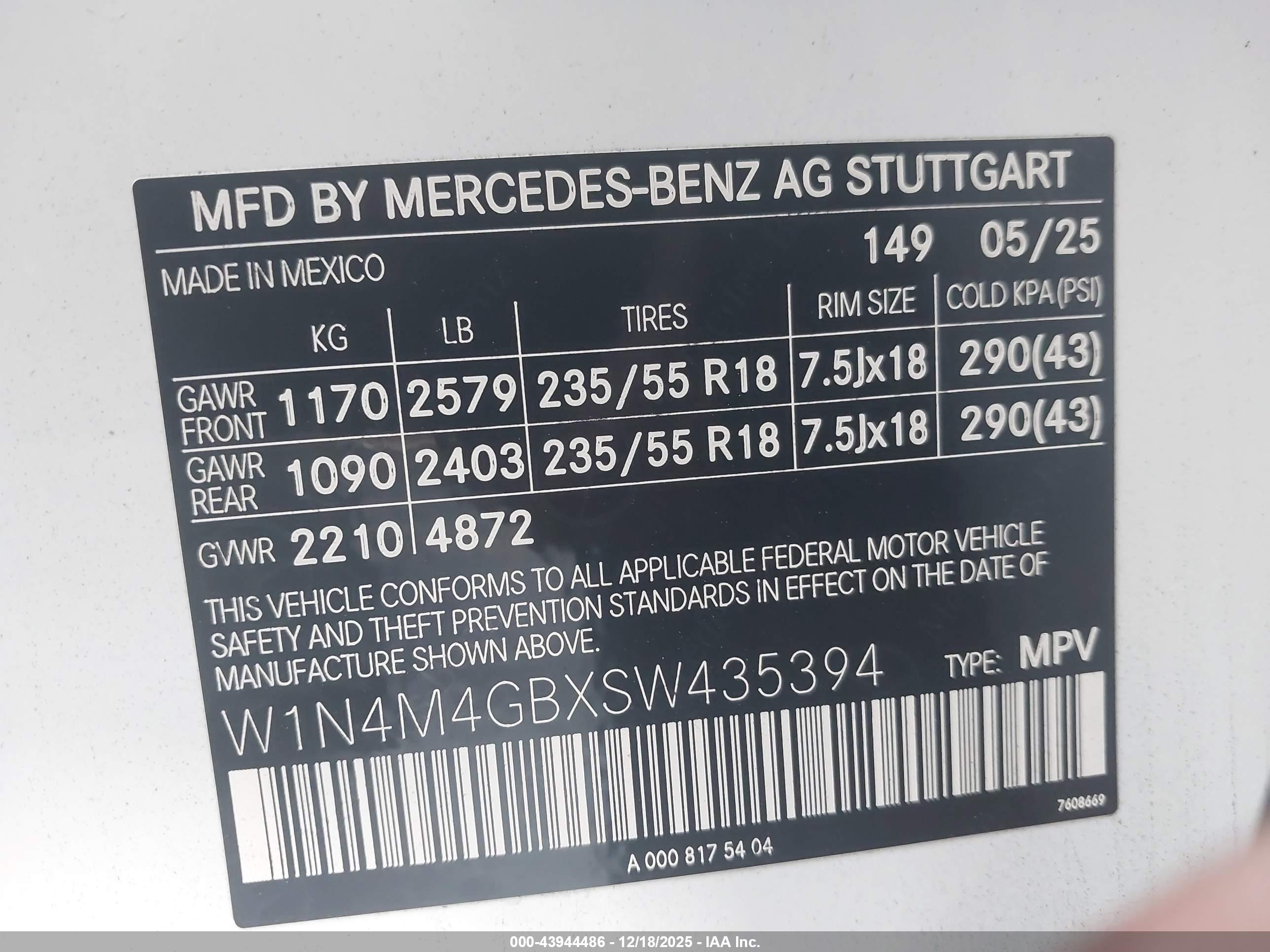 MERCEDES-BENZ GLB image 9