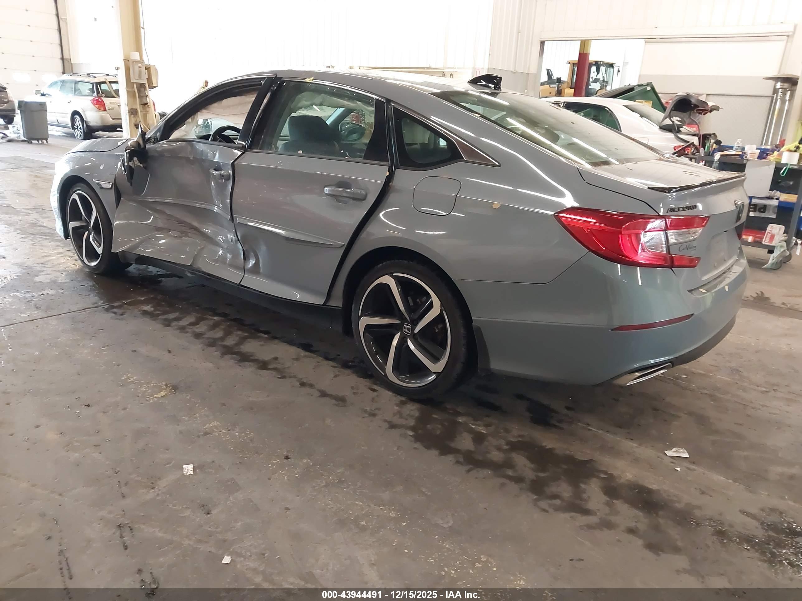 HONDA ACCORD image 3