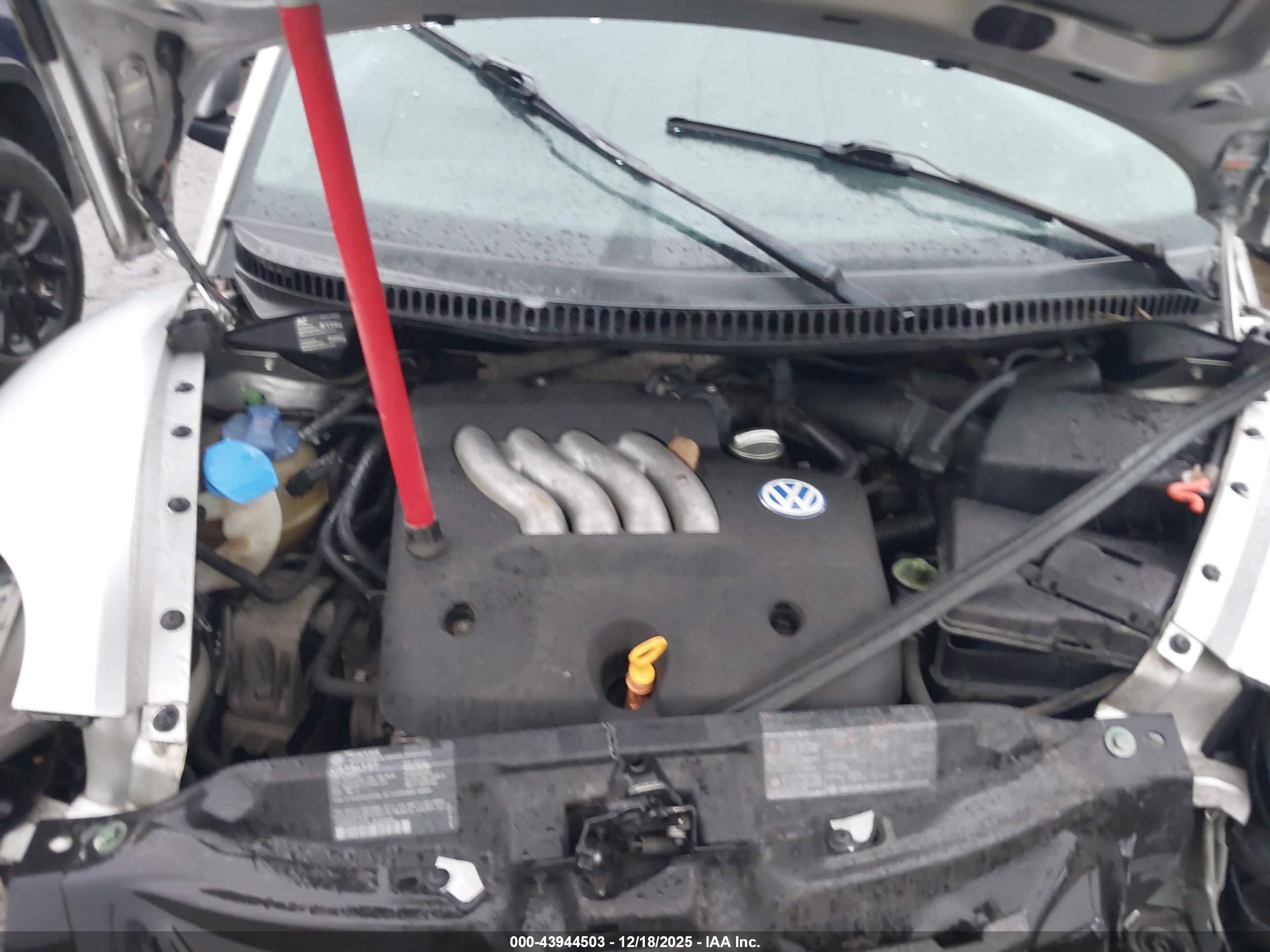 VOLKSWAGEN NEW image 10