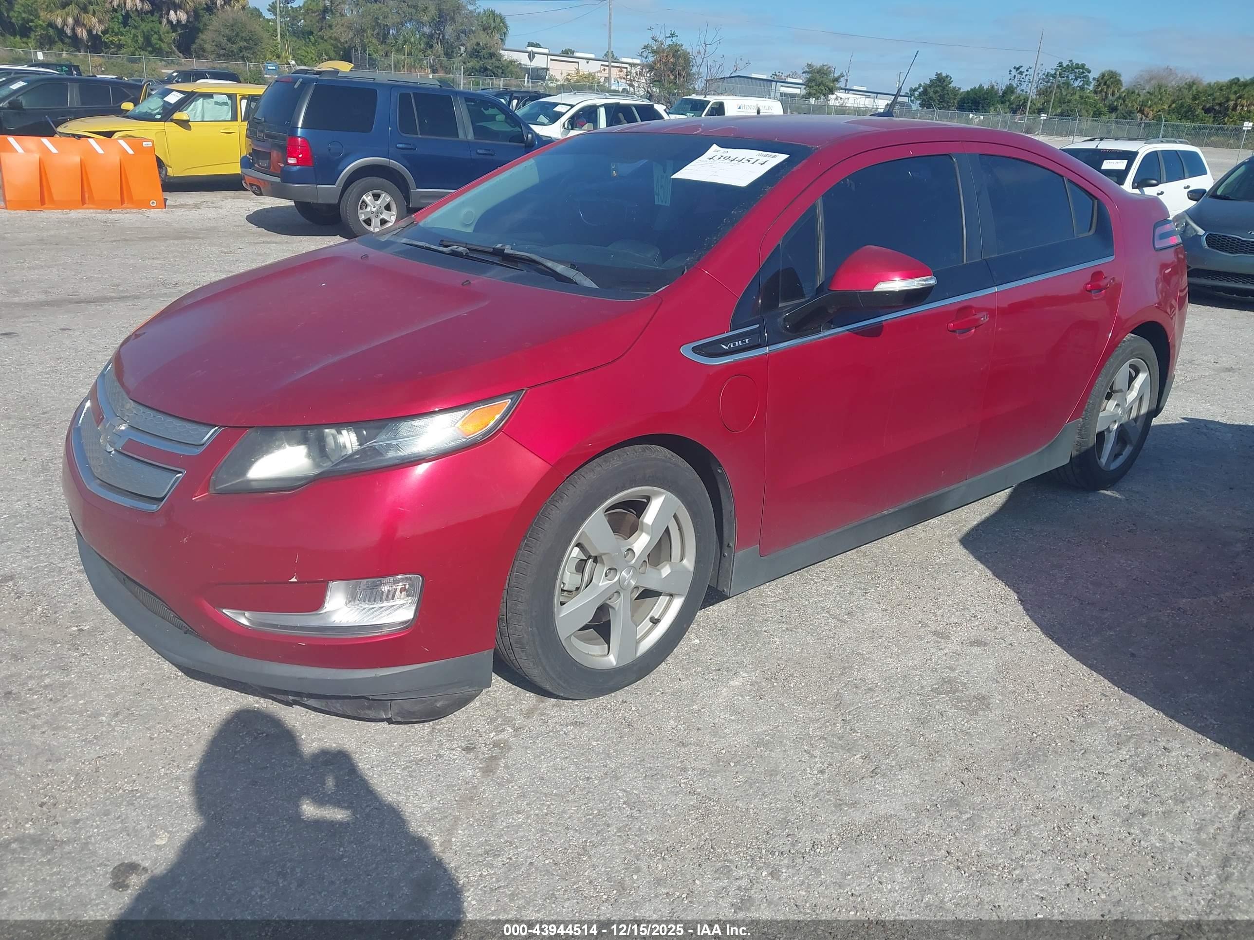 CHEVROLET VOLT image 2