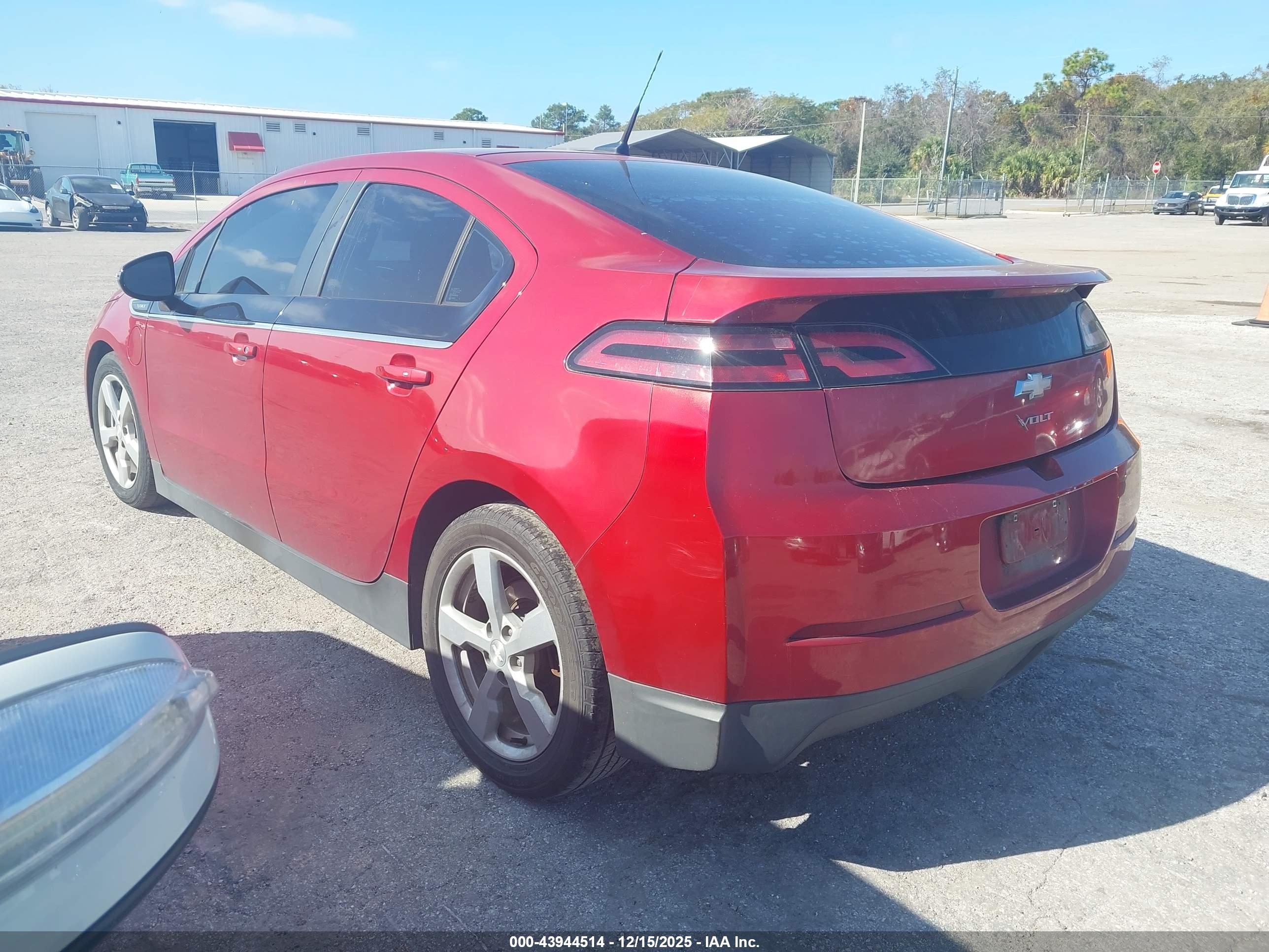 CHEVROLET VOLT image 3