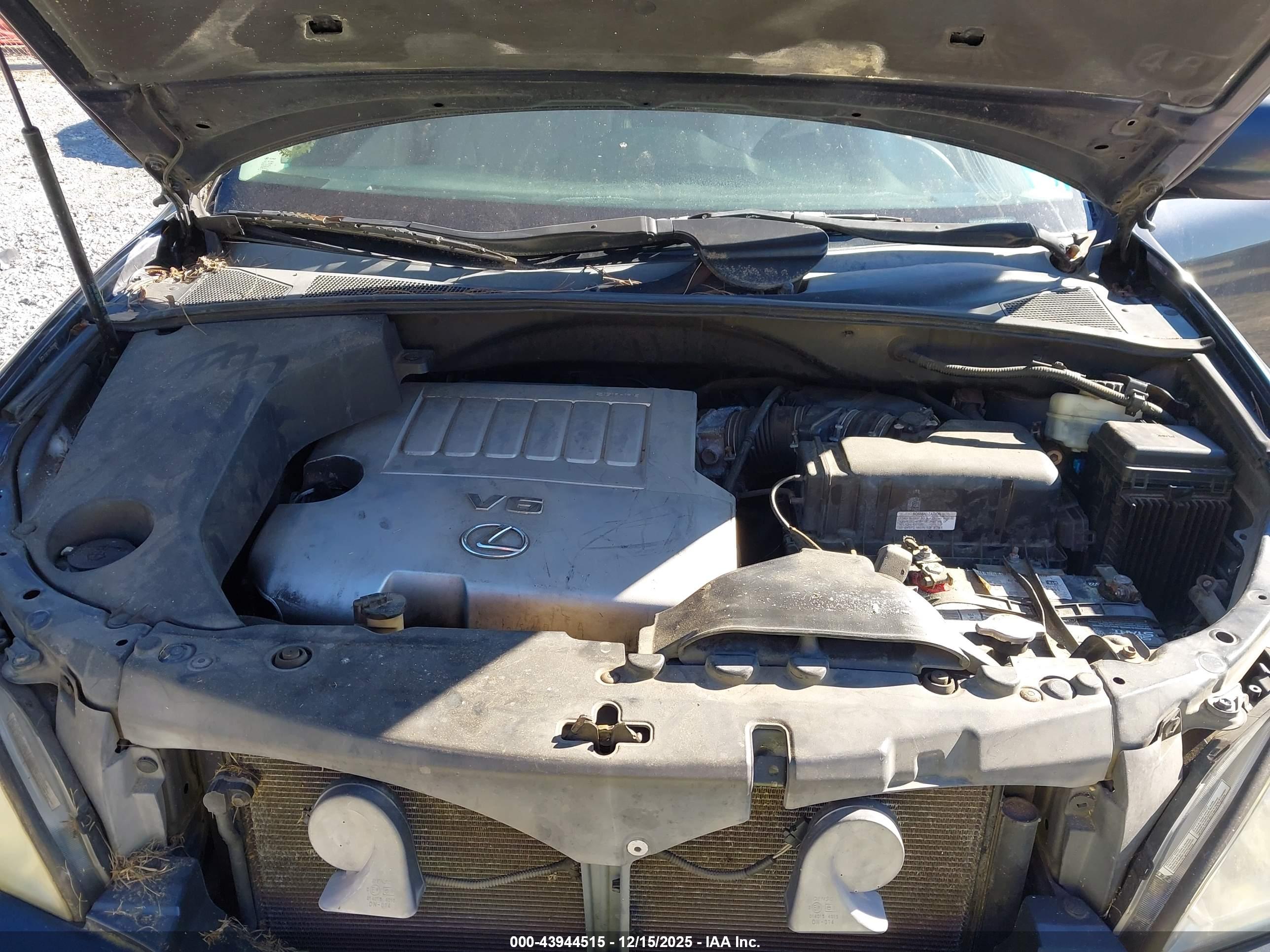 LEXUS RX image 10