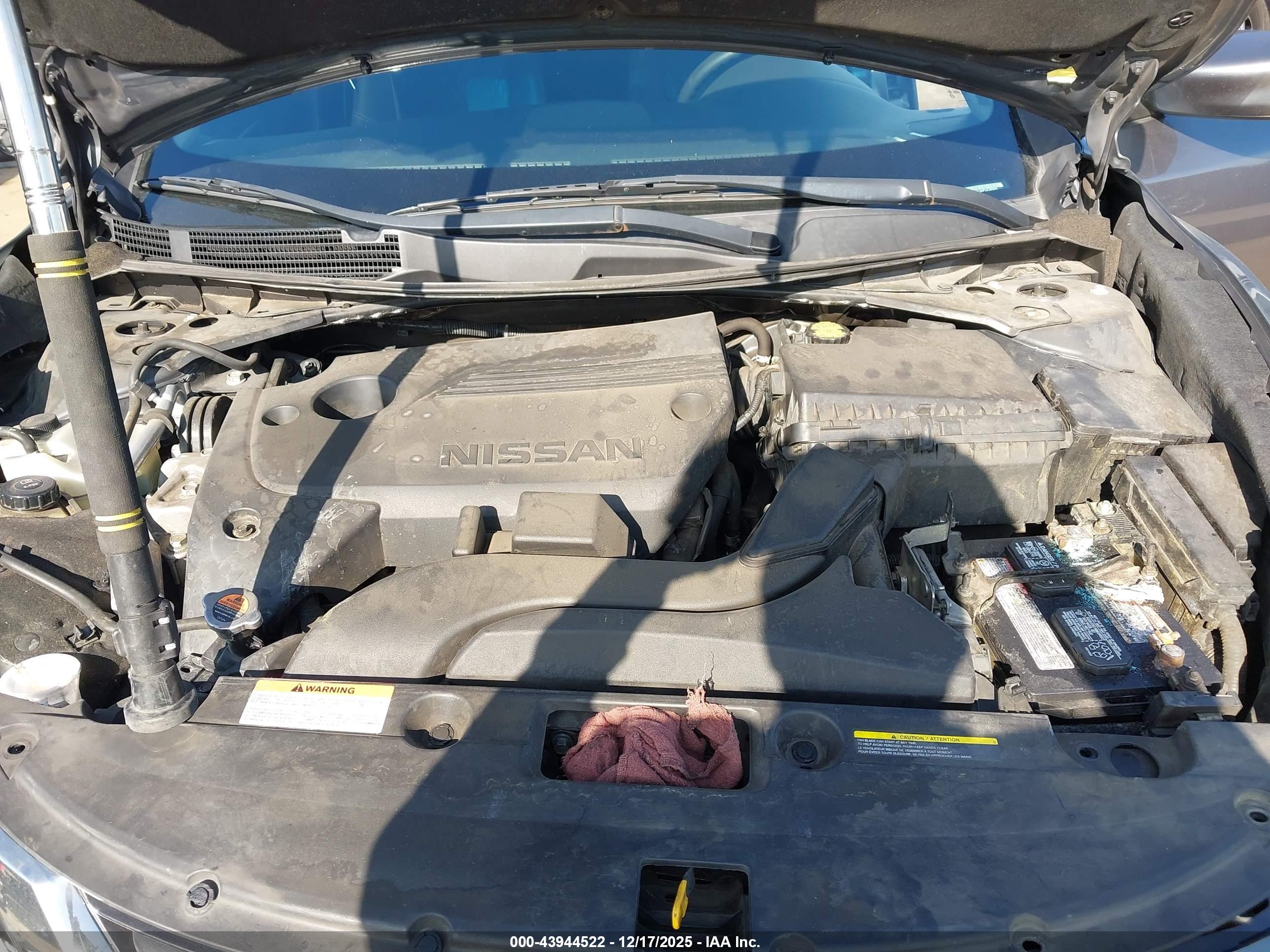 NISSAN ALTIMA image 10