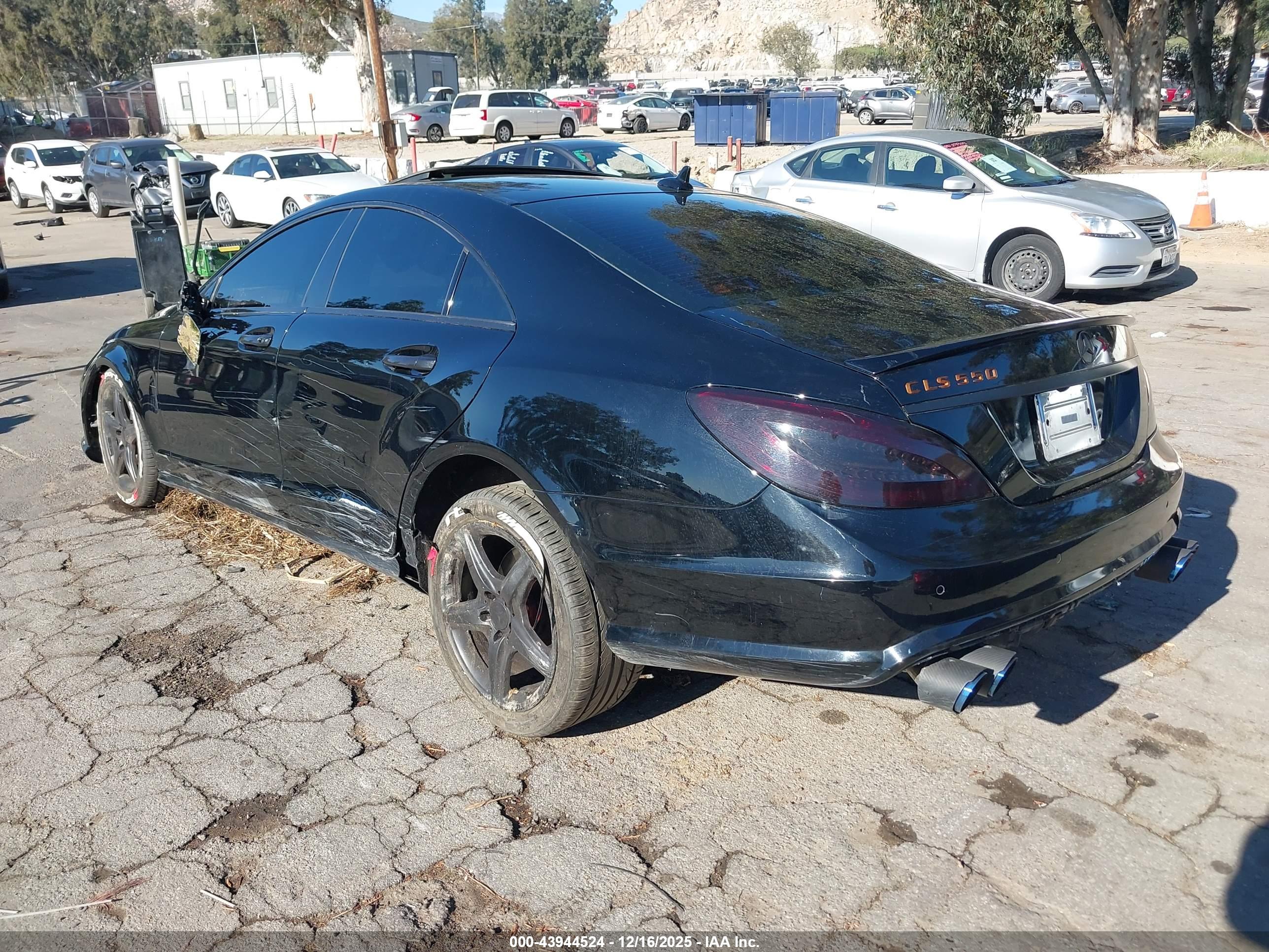 MERCEDES-BENZ CLS image 3