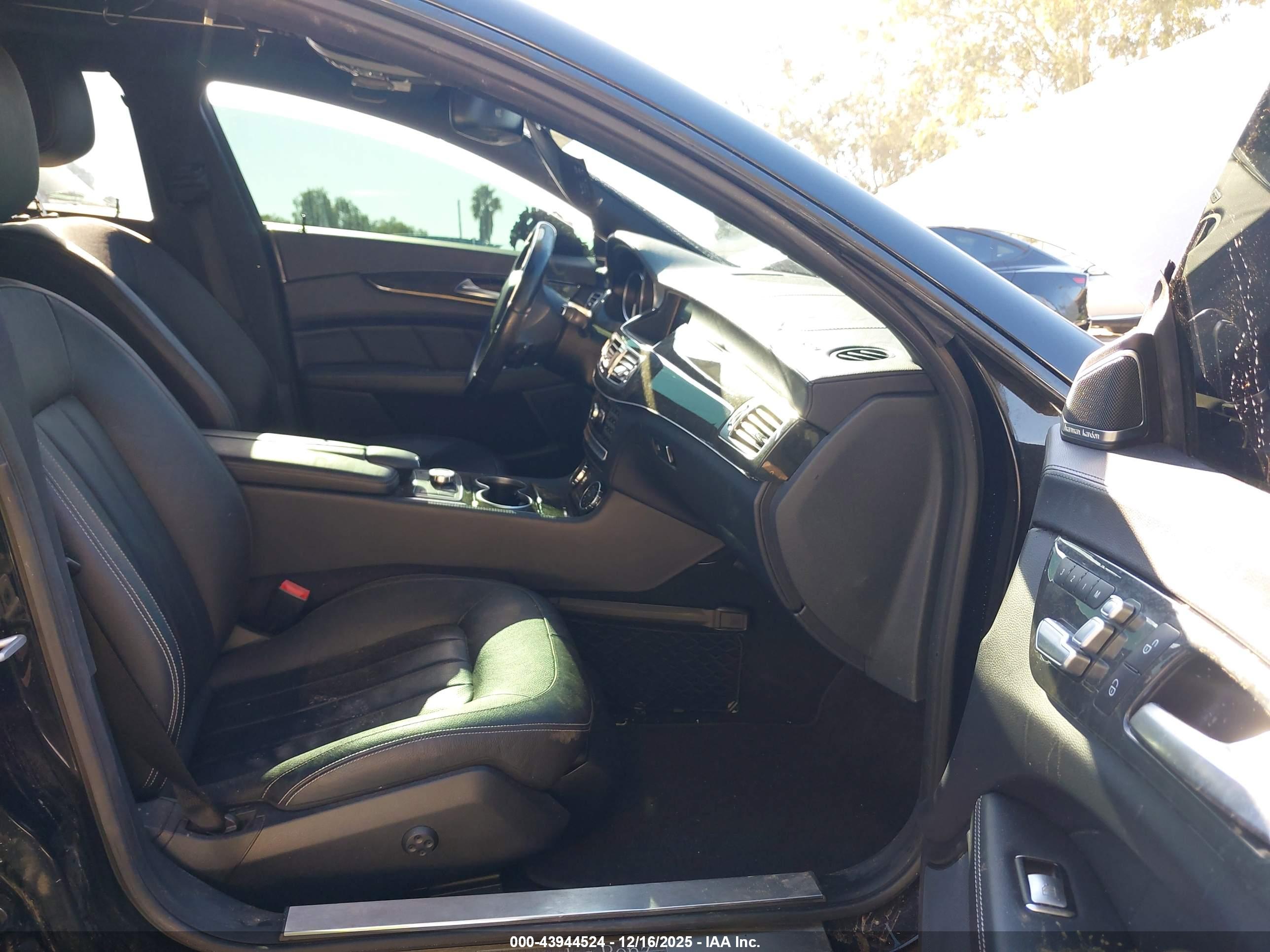 MERCEDES-BENZ CLS image 5