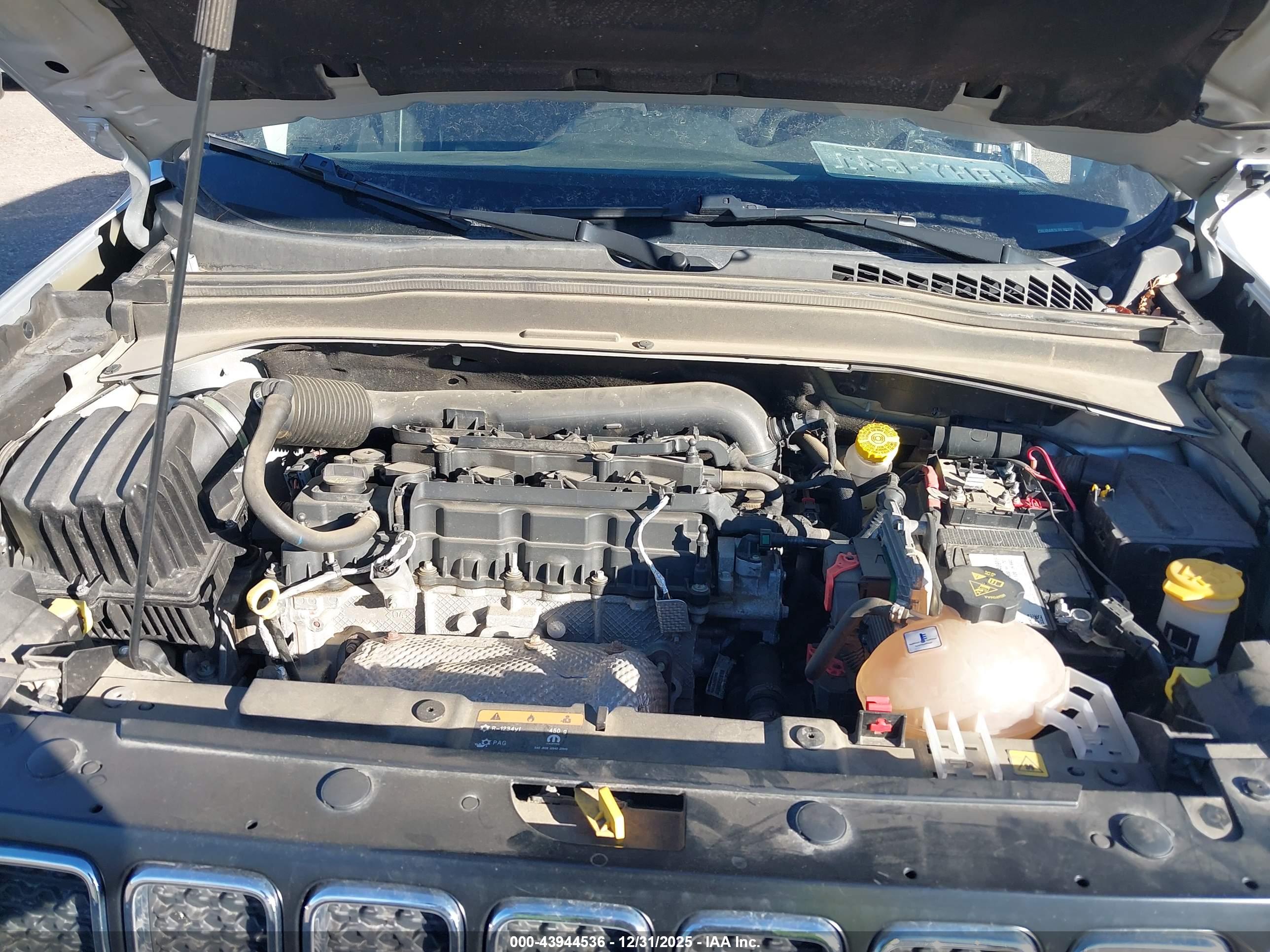 JEEP RENEGADE image 10