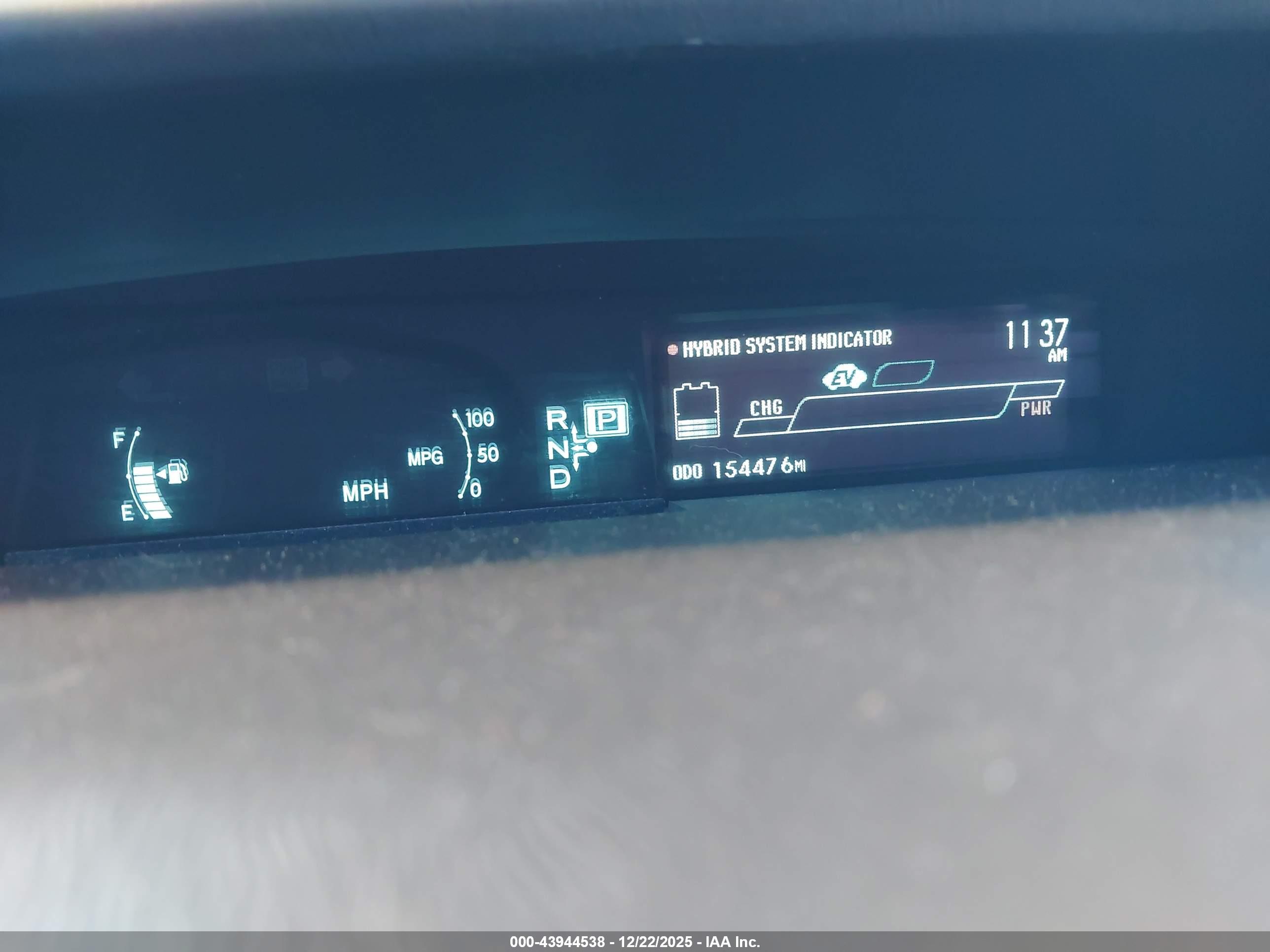 TOYOTA PRIUS image 7