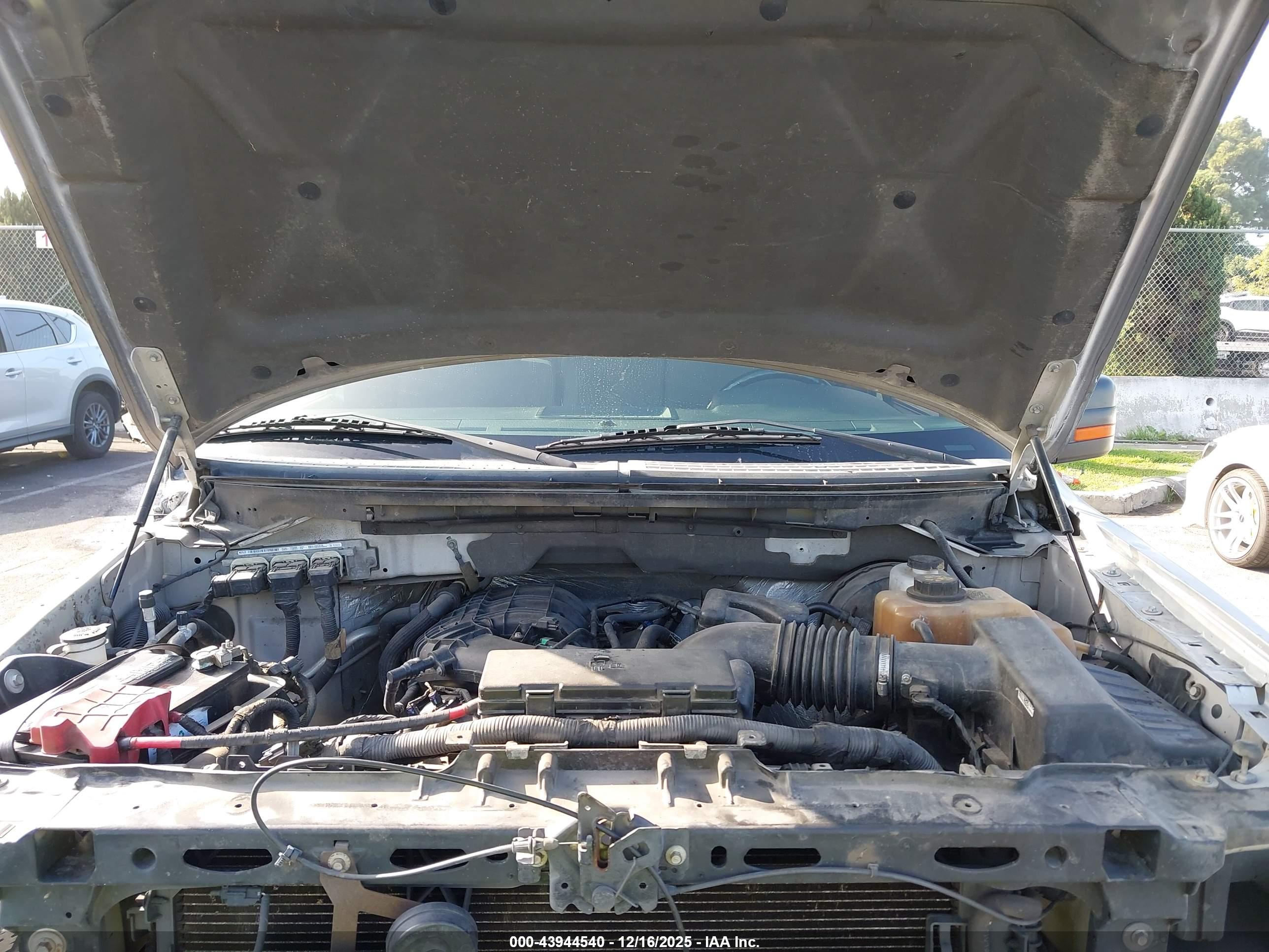 FORD F-150 image 10