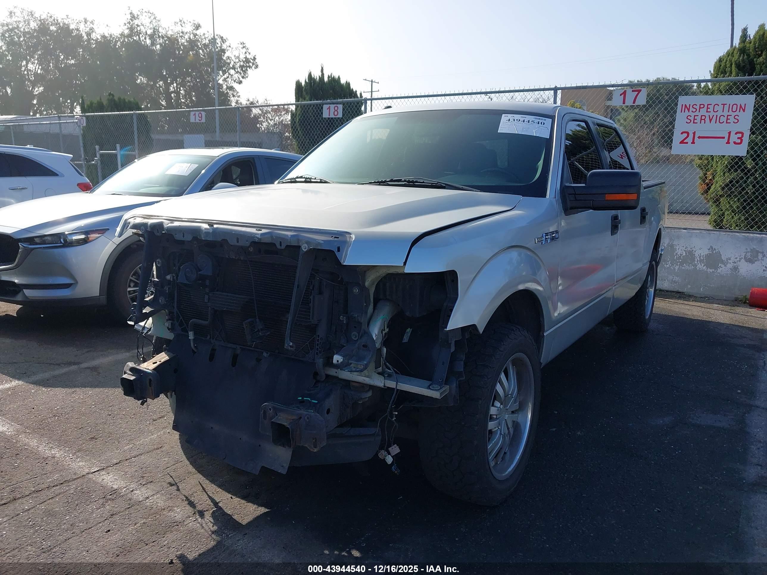 FORD F-150 image 2