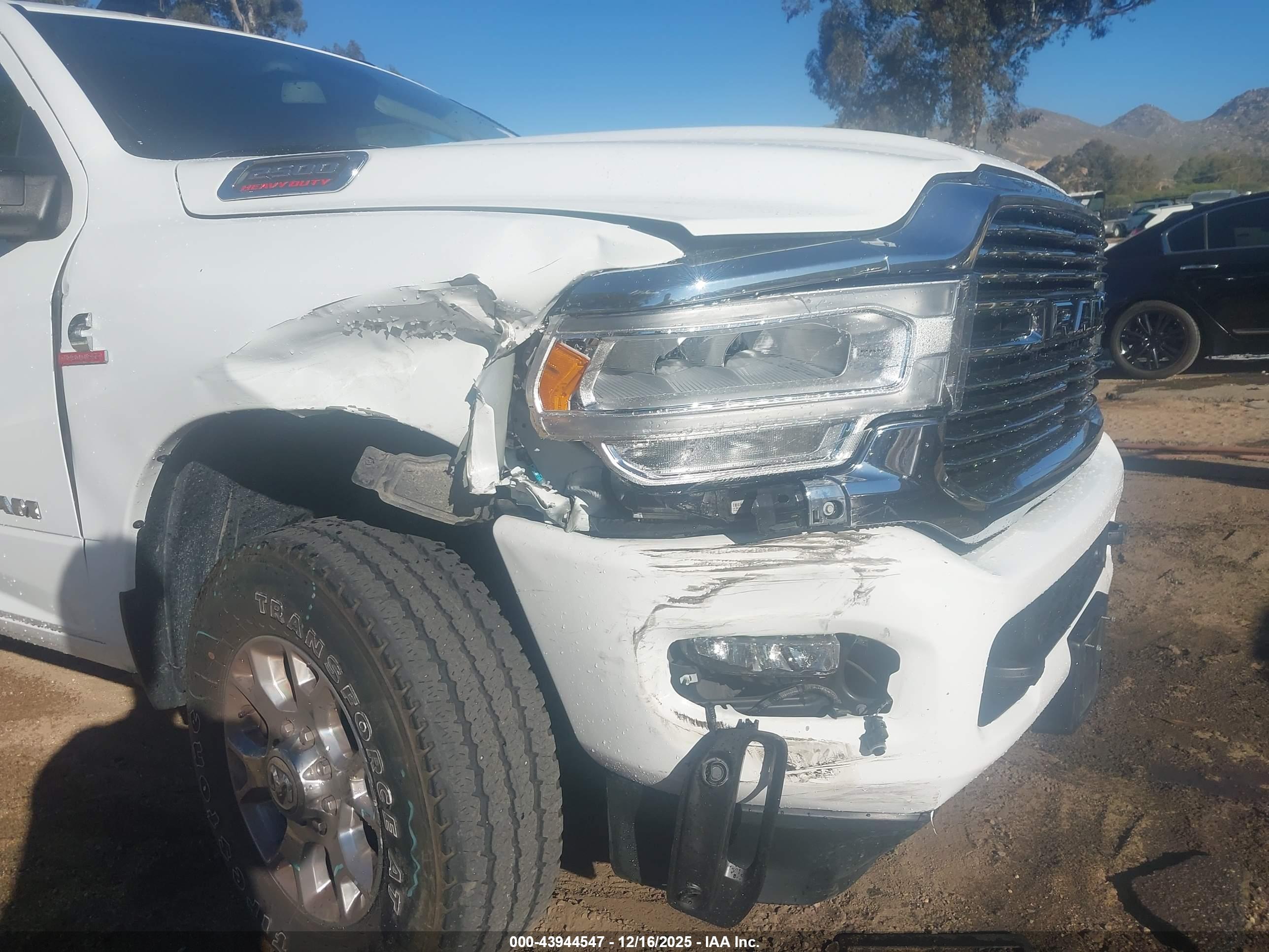 RAM 2500 image 6
