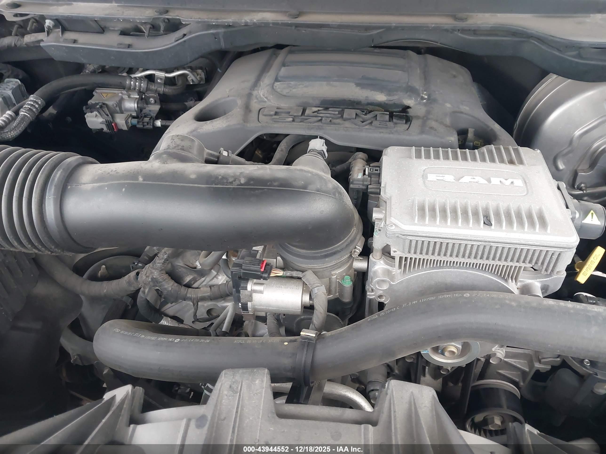 RAM 1500 image 10