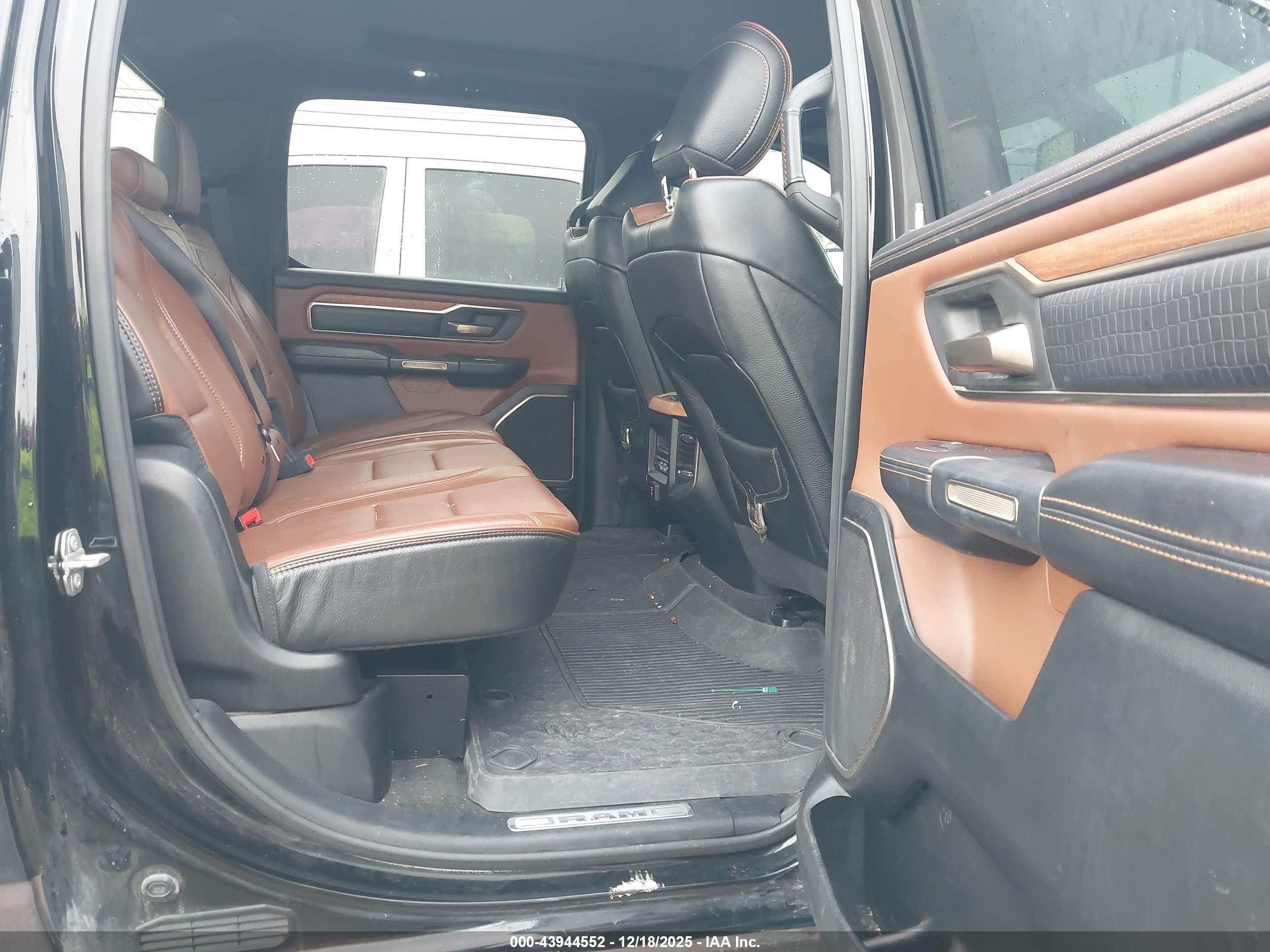 RAM 1500 image 8