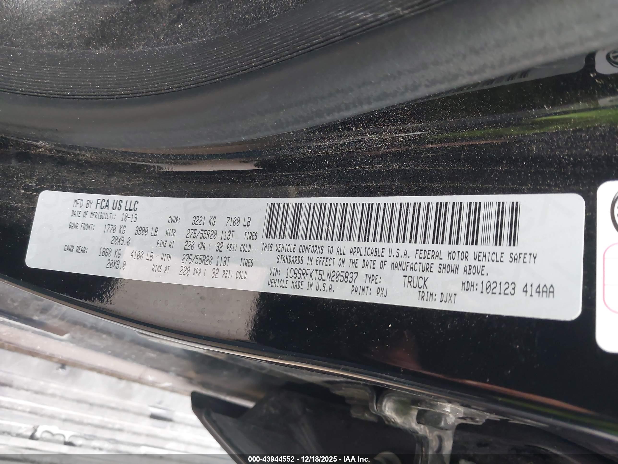RAM 1500 image 9