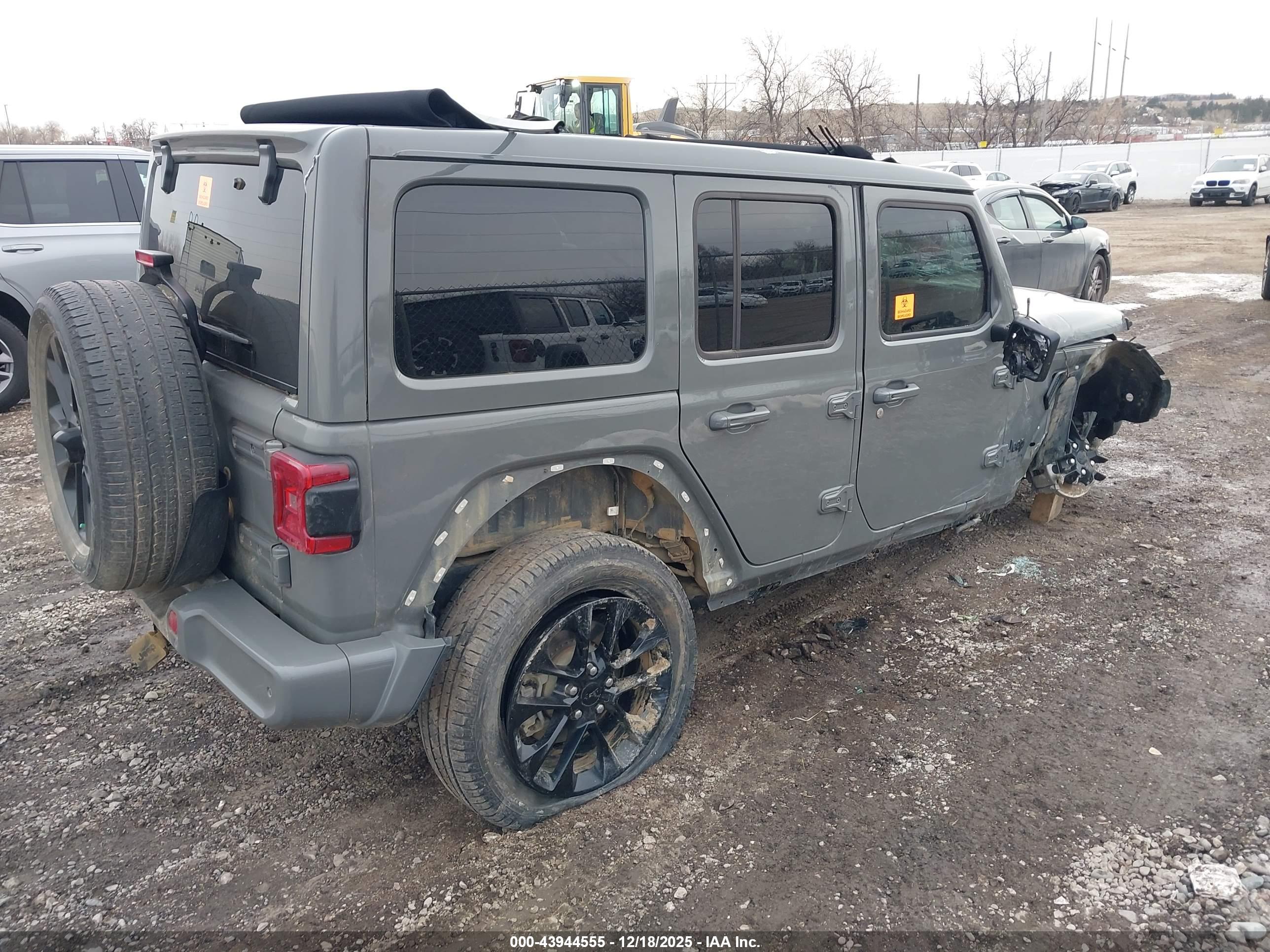 JEEP WRANGLER image 4