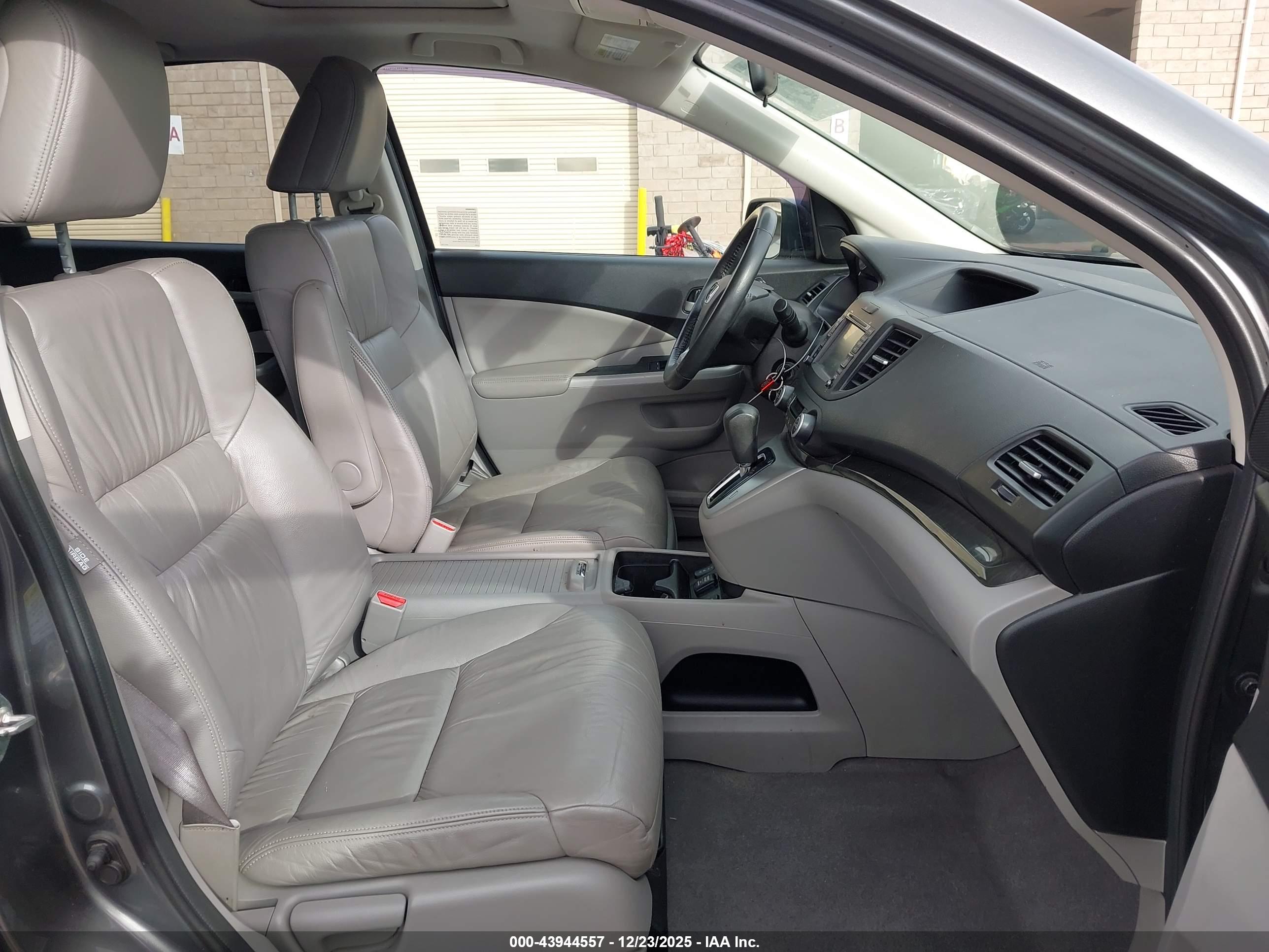 HONDA CR-V image 5