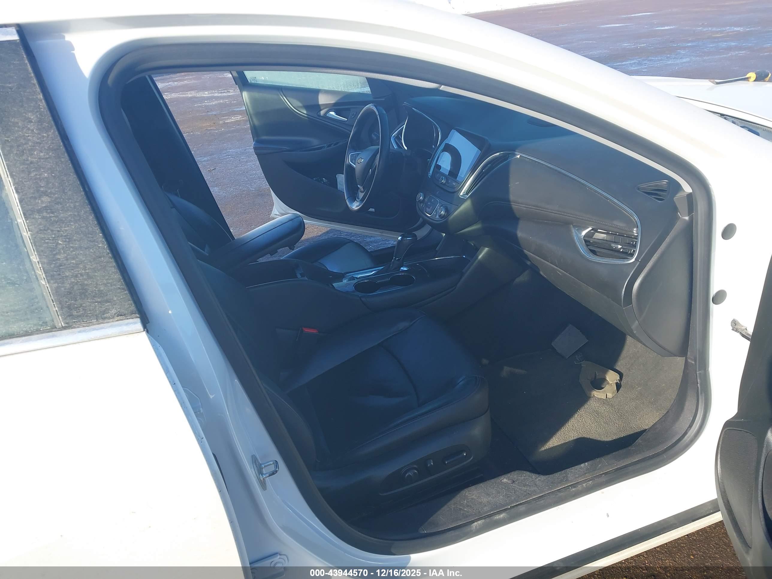 CHEVROLET MALIBU image 5