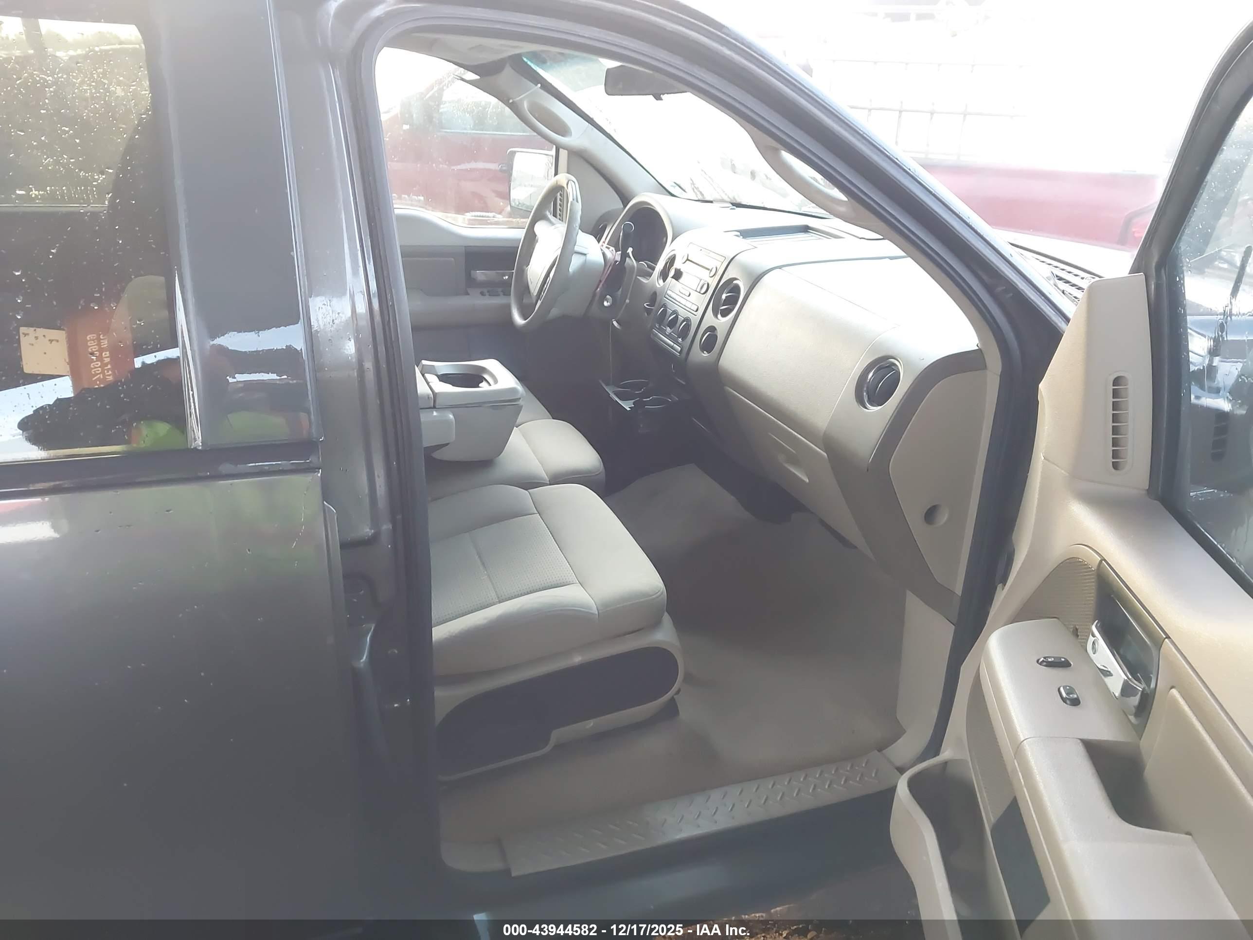 FORD F-150 image 5