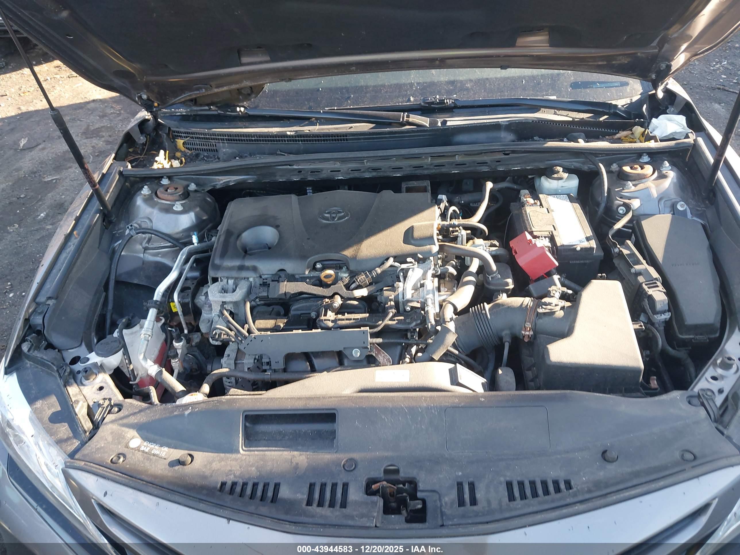 TOYOTA CAMRY image 10